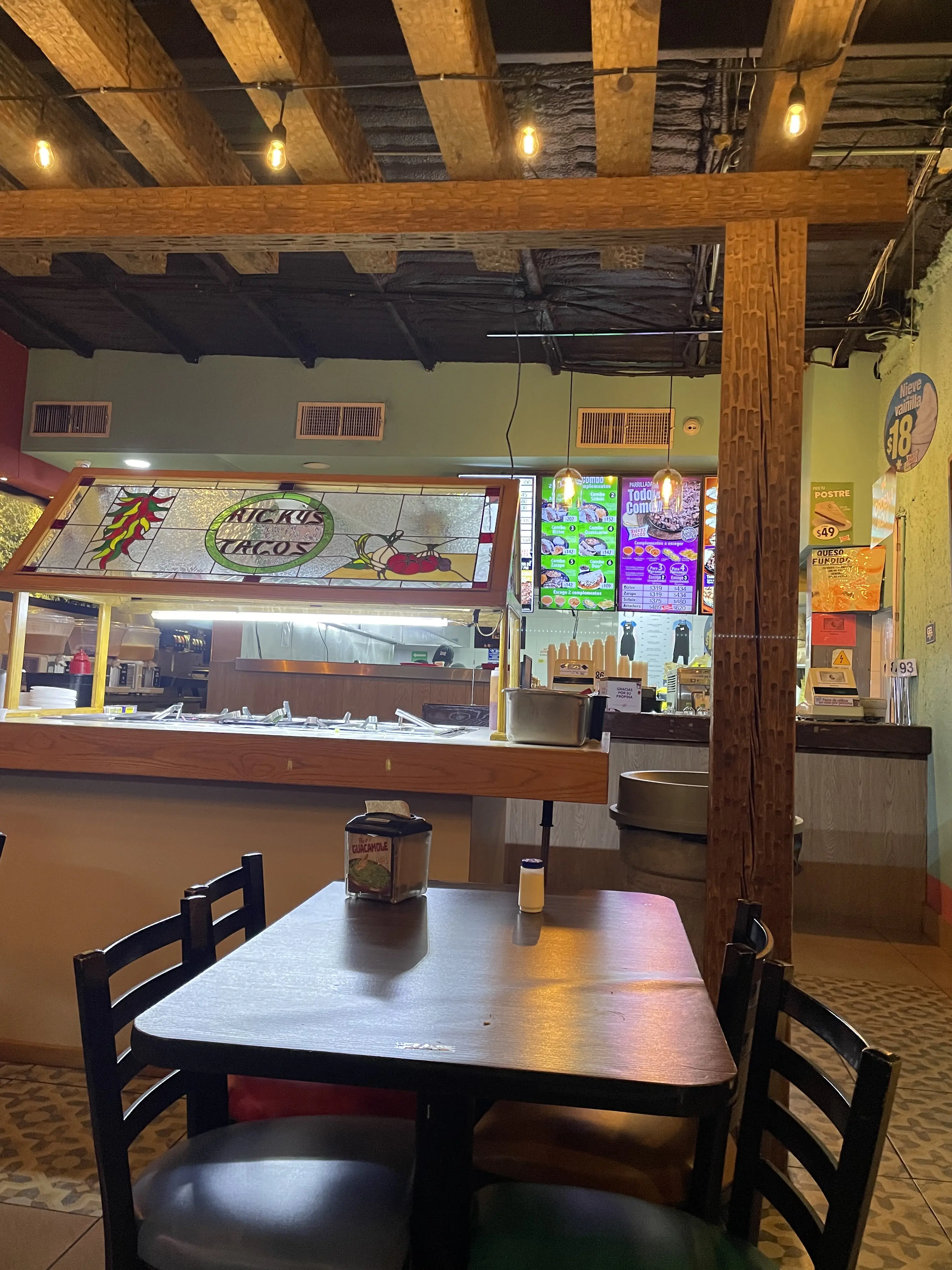 Ricky's Tacos image 4