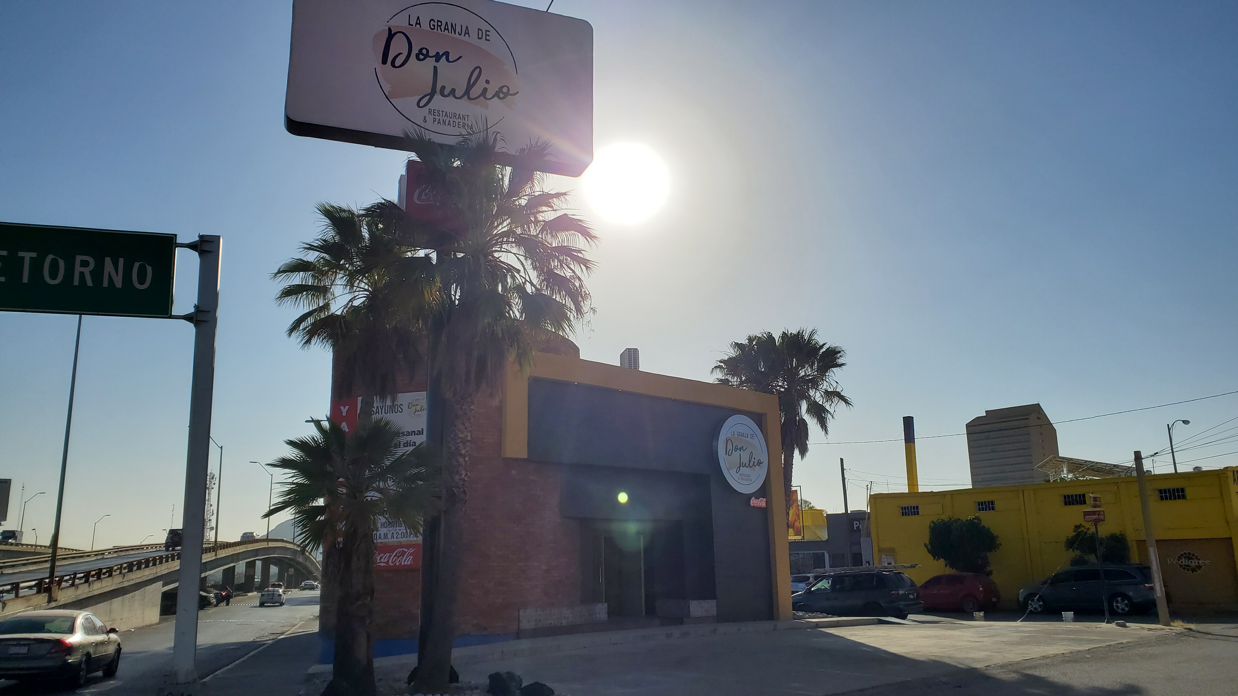 Dulce Mural Restaurante image 3