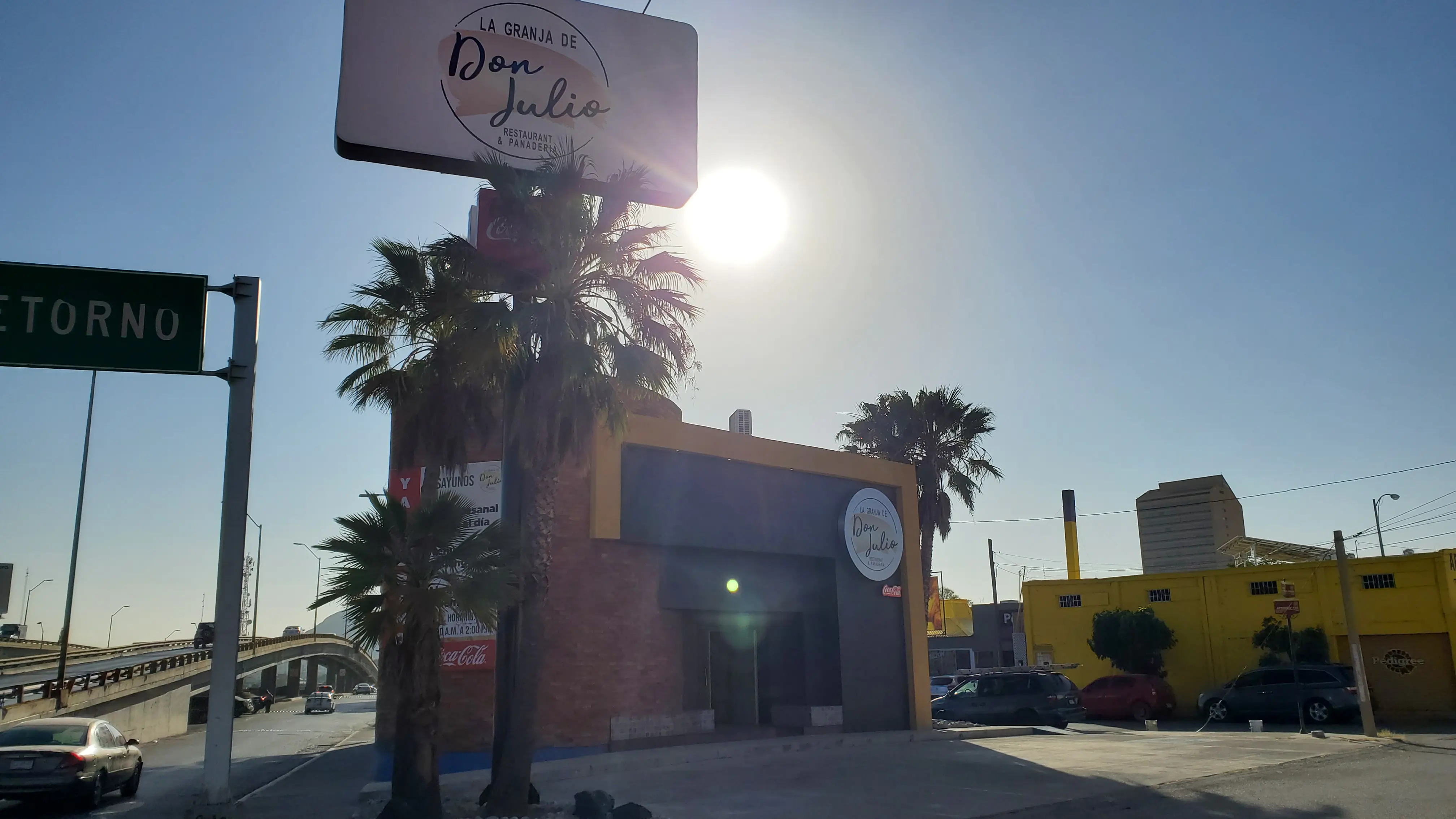 Dulce Mural Restaurante image 3