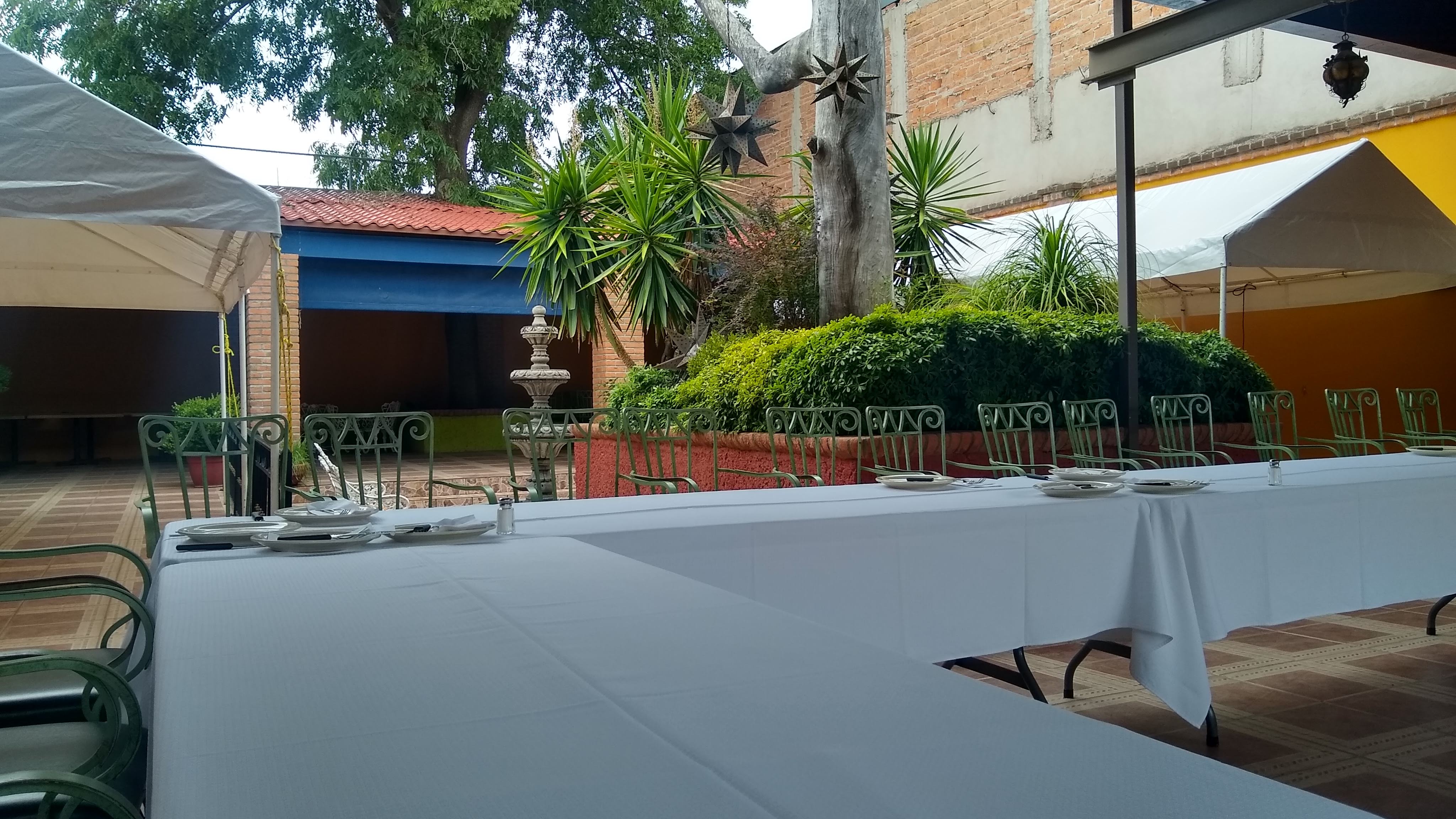 La Cebolla Roja Restaurante image 6