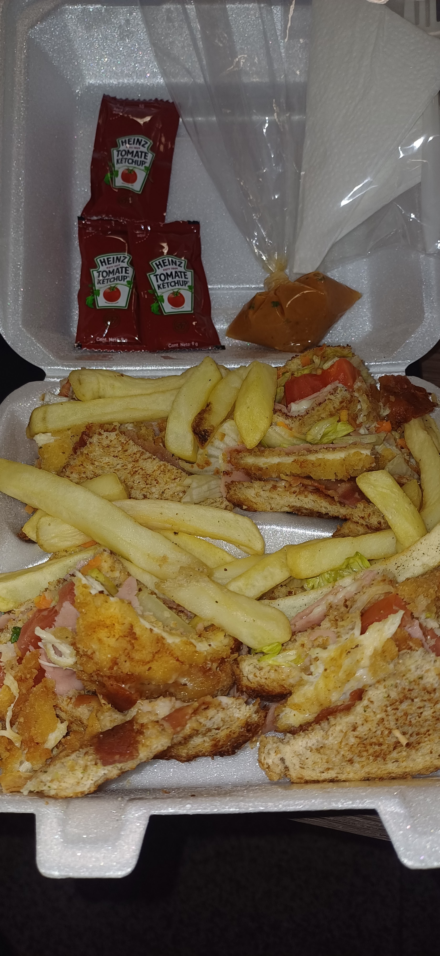 Mariano's Cortes, Tacos y Ensaladas image 10