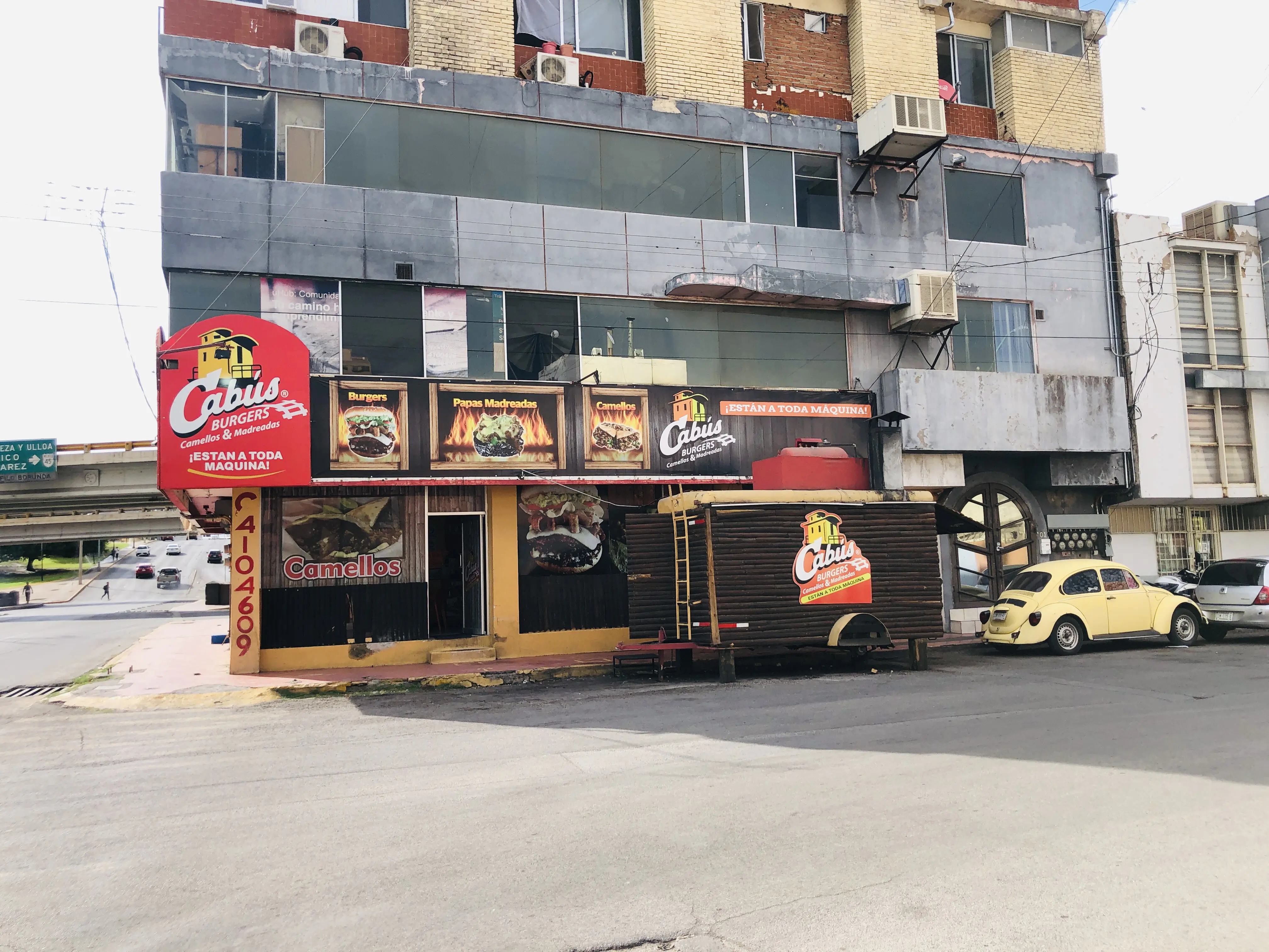 El Cabus Burgers image 1