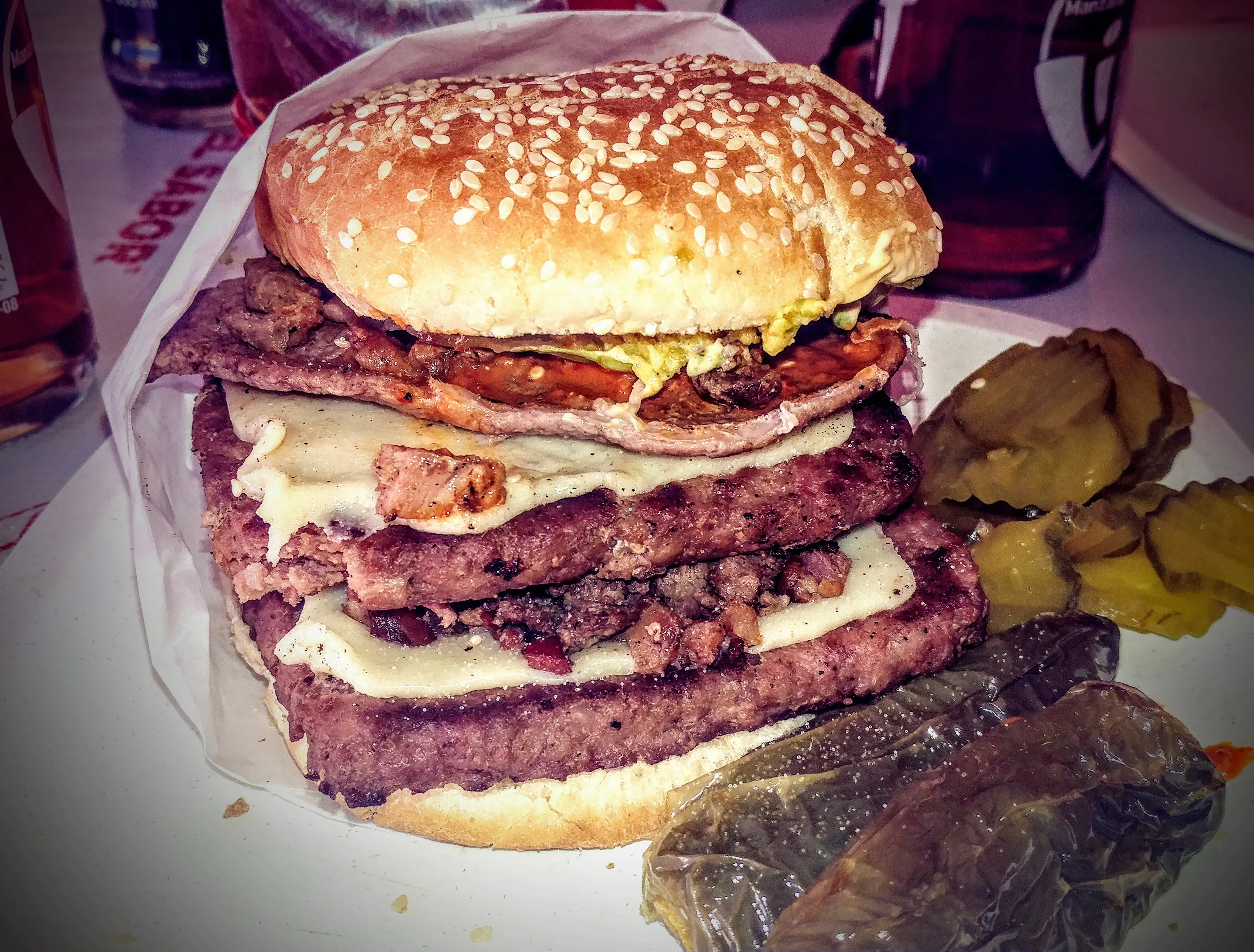 El Cabus Burgers image 6