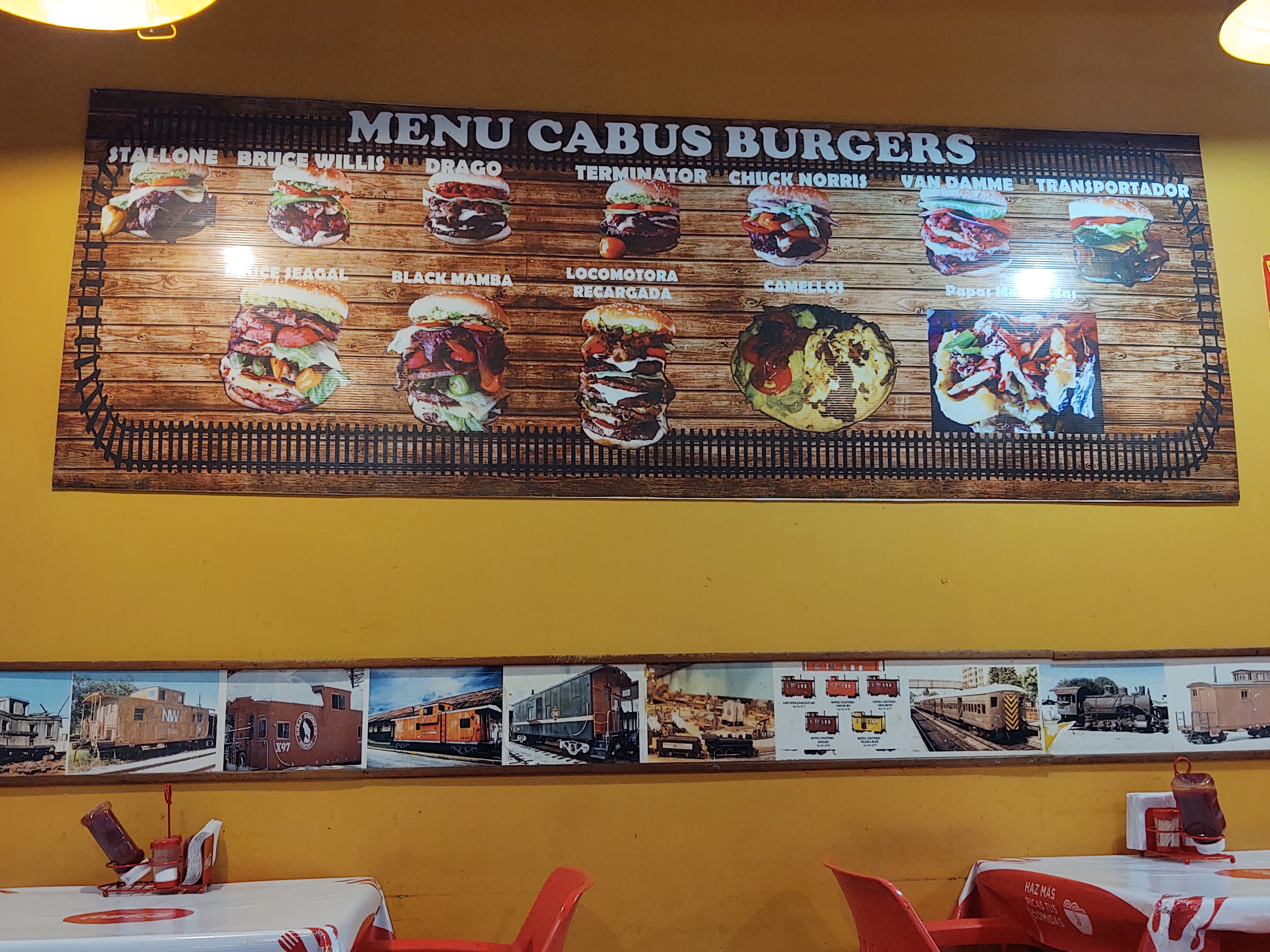 El Cabus Burgers image 9