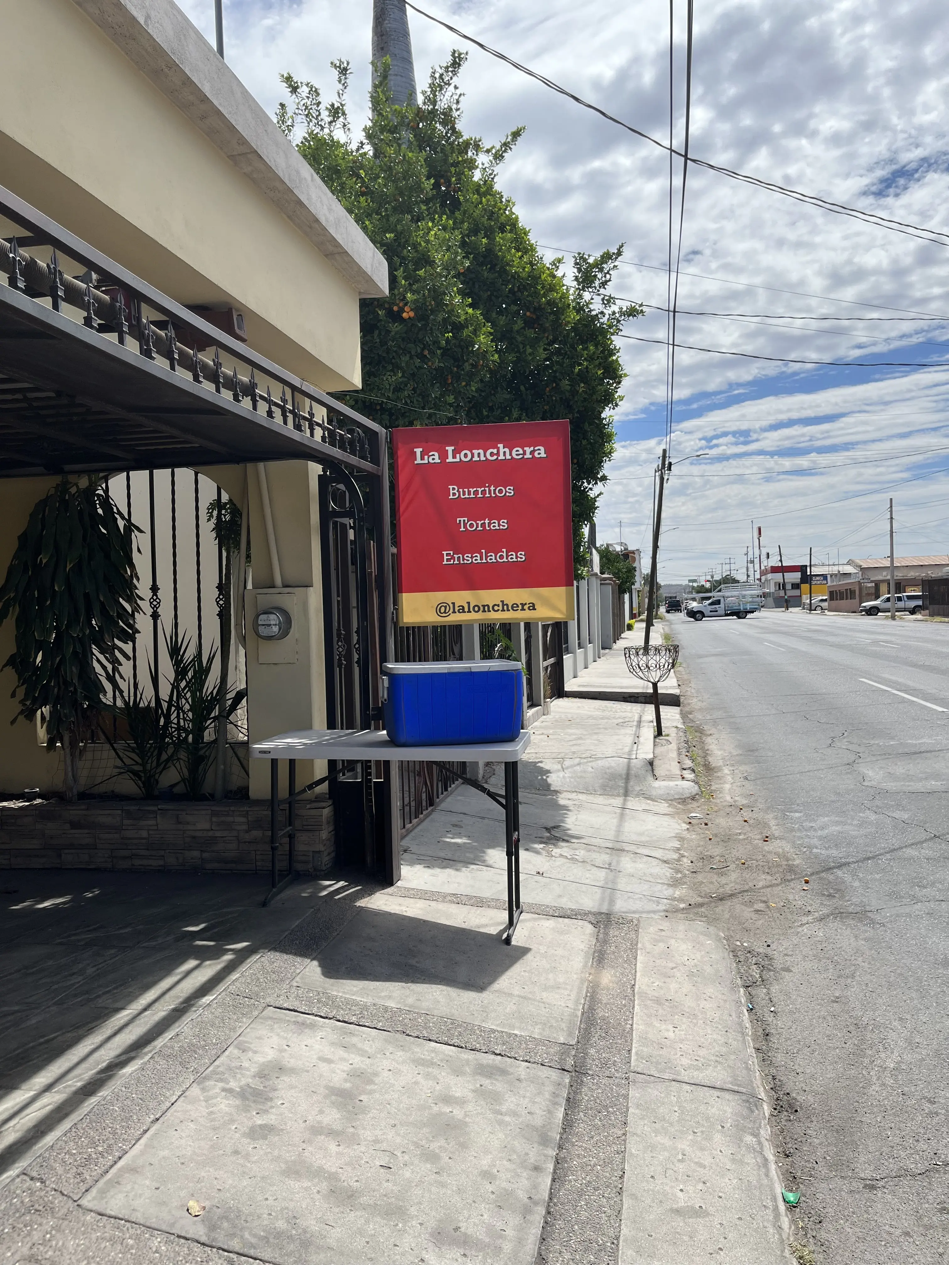 La Lonchera - Lonchería y bazar de época image 8