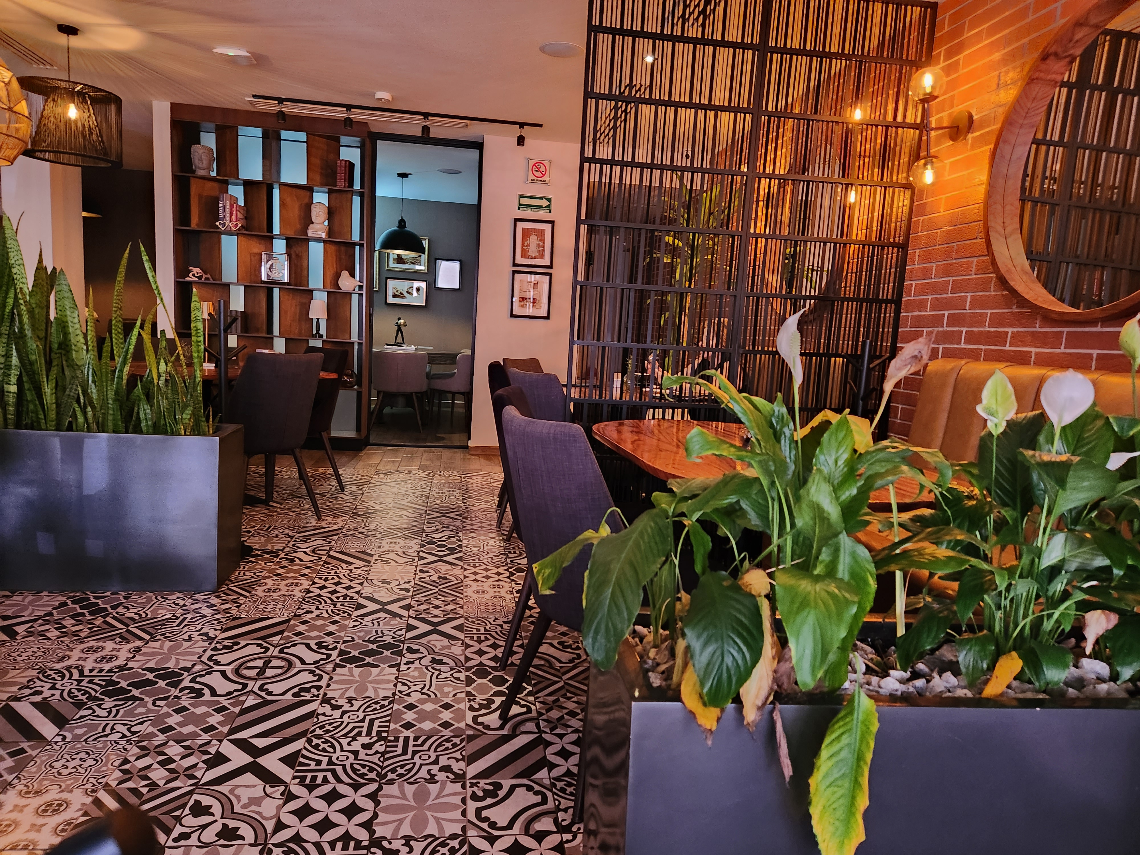 Punto Cardinal Restaurant Bar & Grill image 7