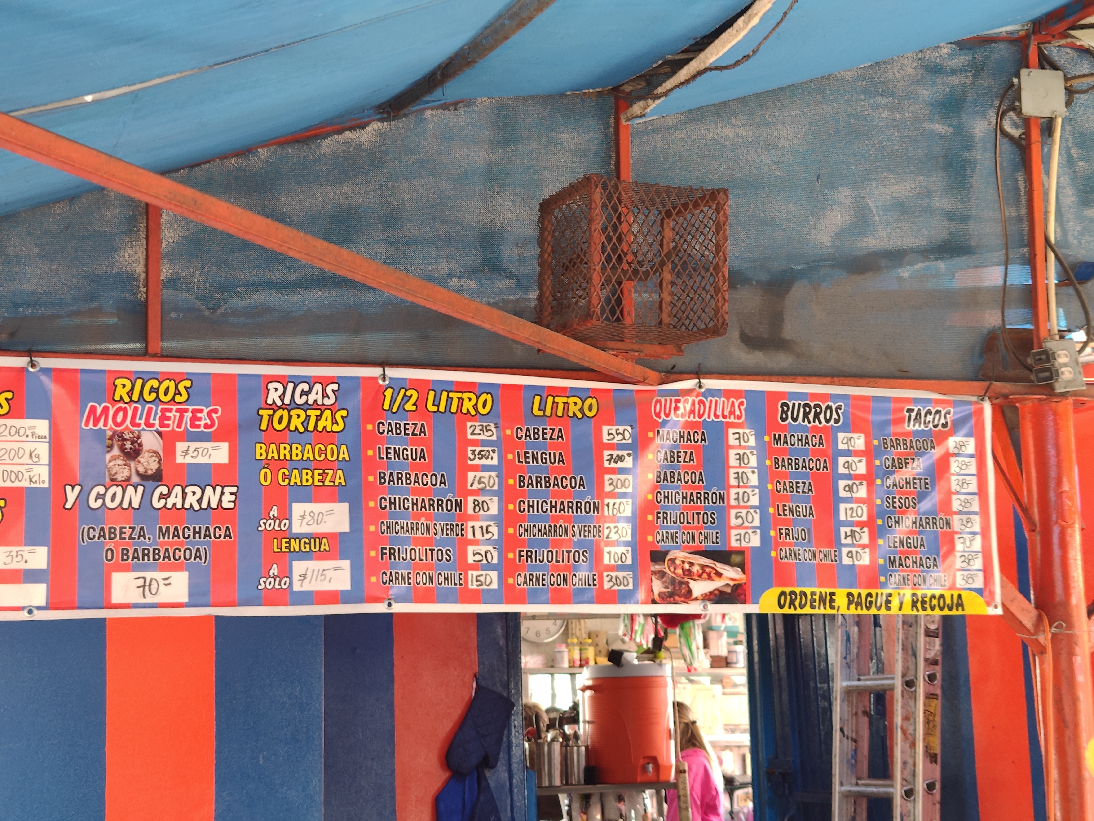 JOHNNY'S TACOS DE CABEZA image 7