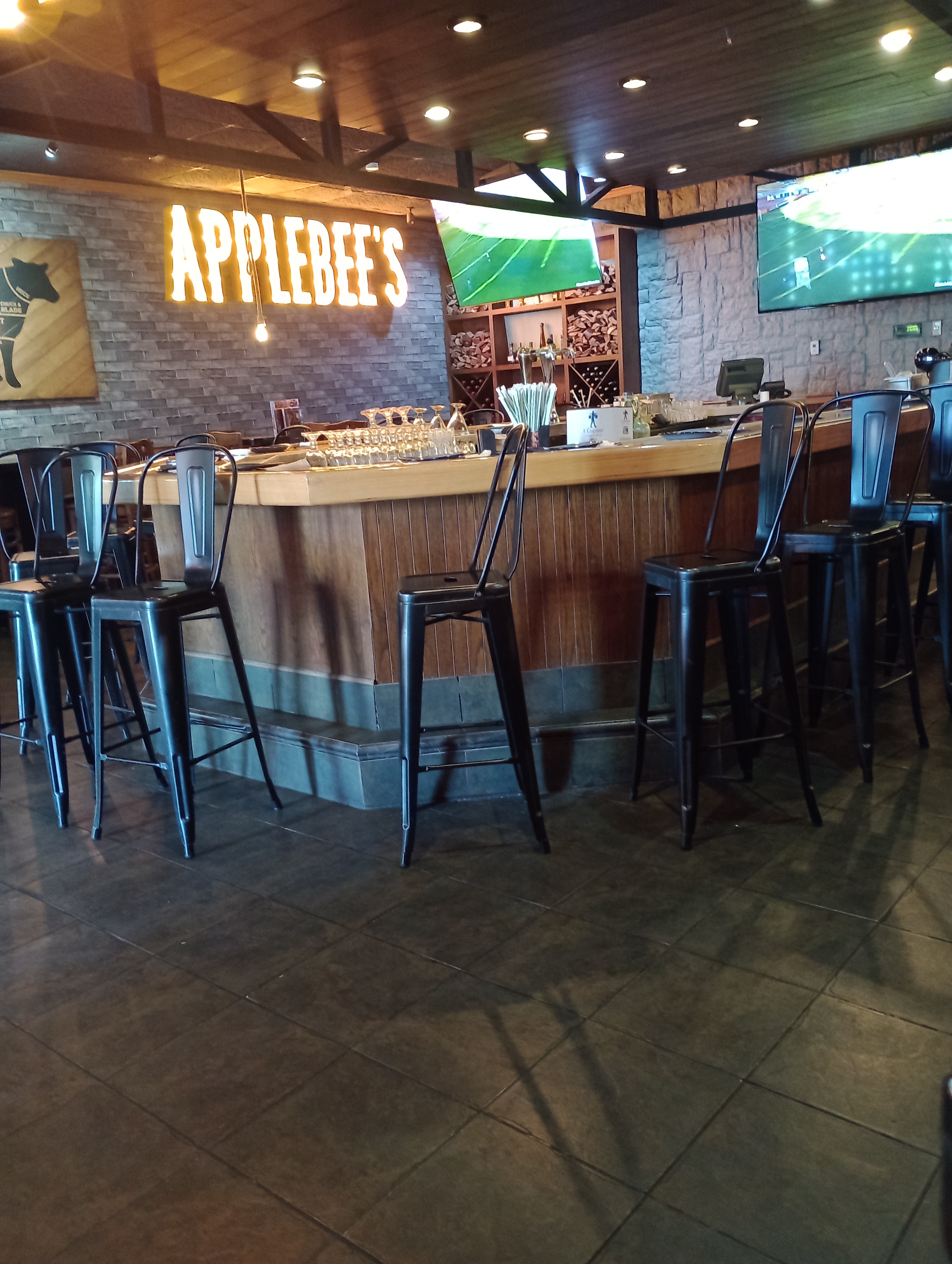 Applebee's Hermosillo image 8
