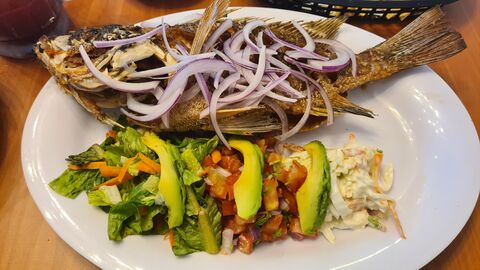 Mariscos La Rosca De Guamuchil image 1