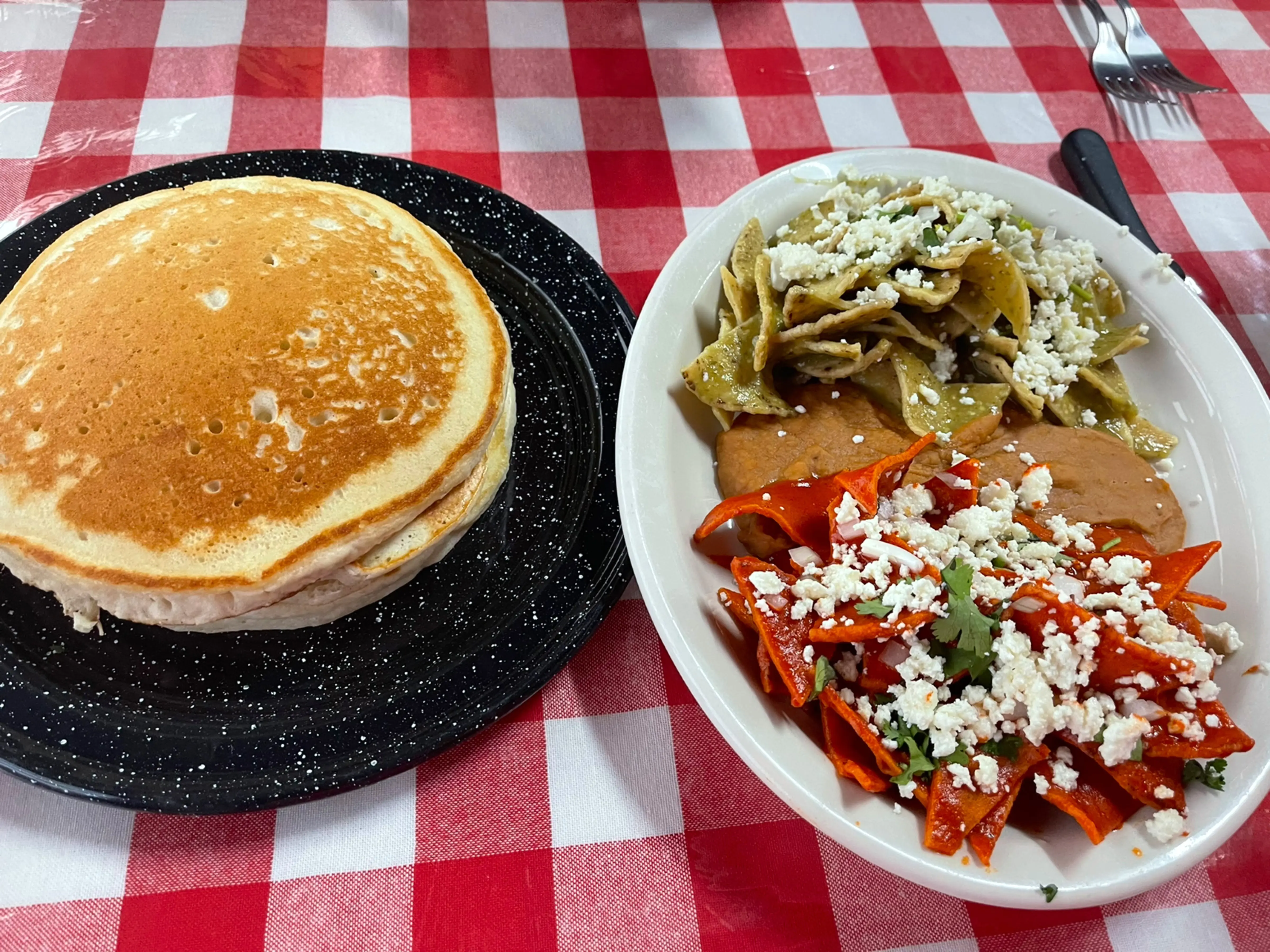 Mamá Lolita Restaurant image 1