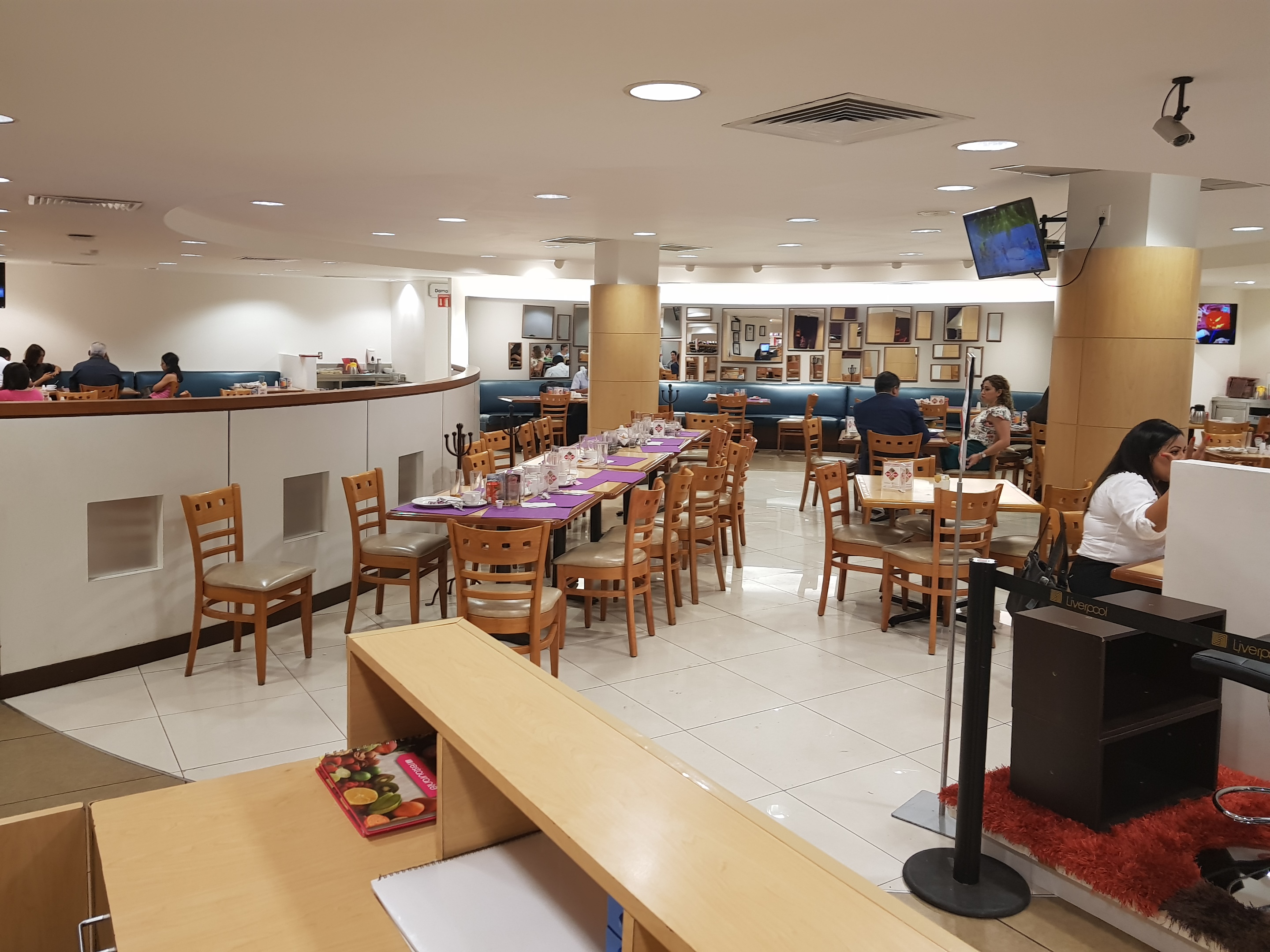 Restaurante Liverpool image 1