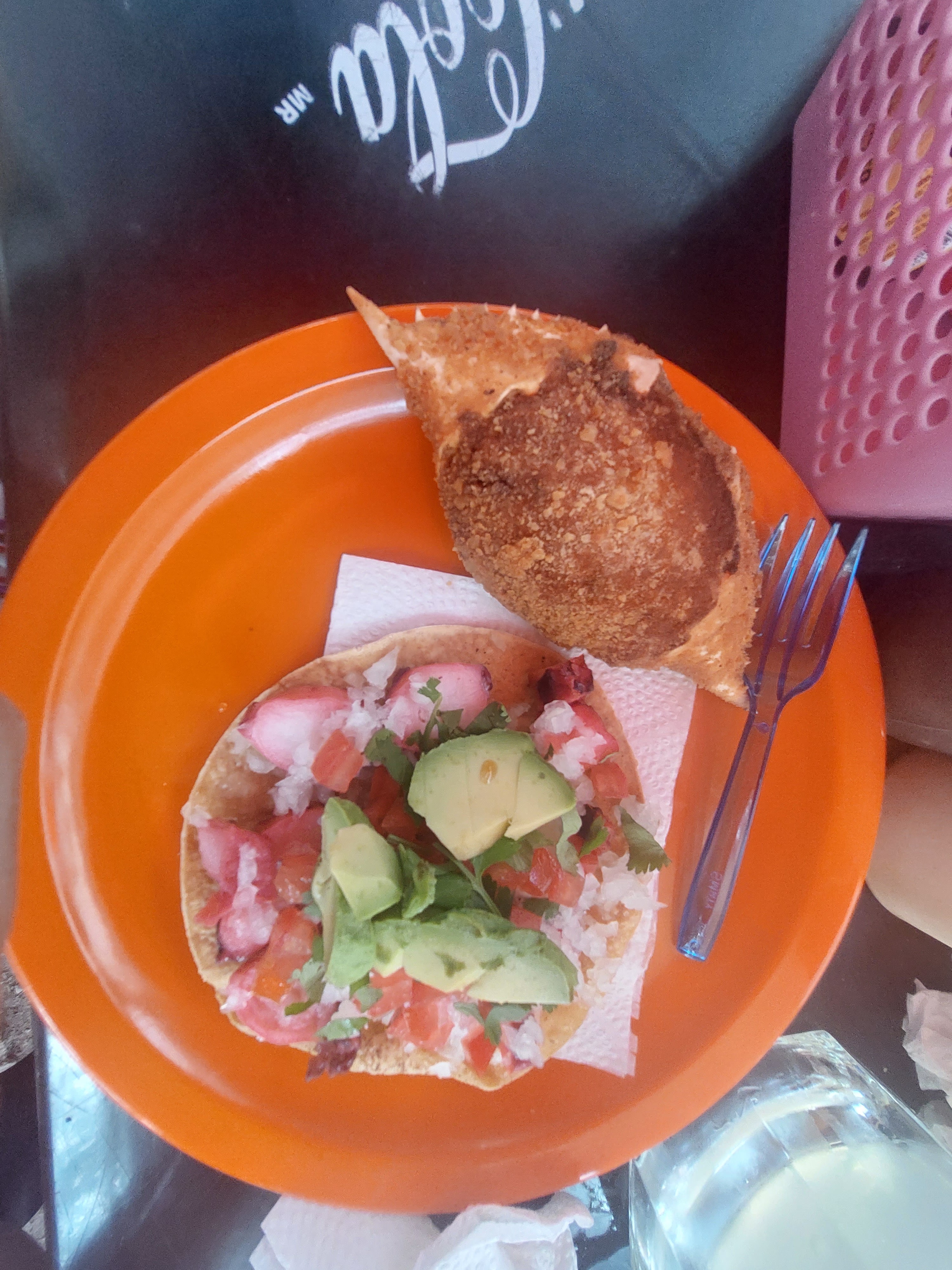 Mariscos "El Güero" image 2