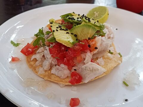 Mariscos "El Güero" image 6