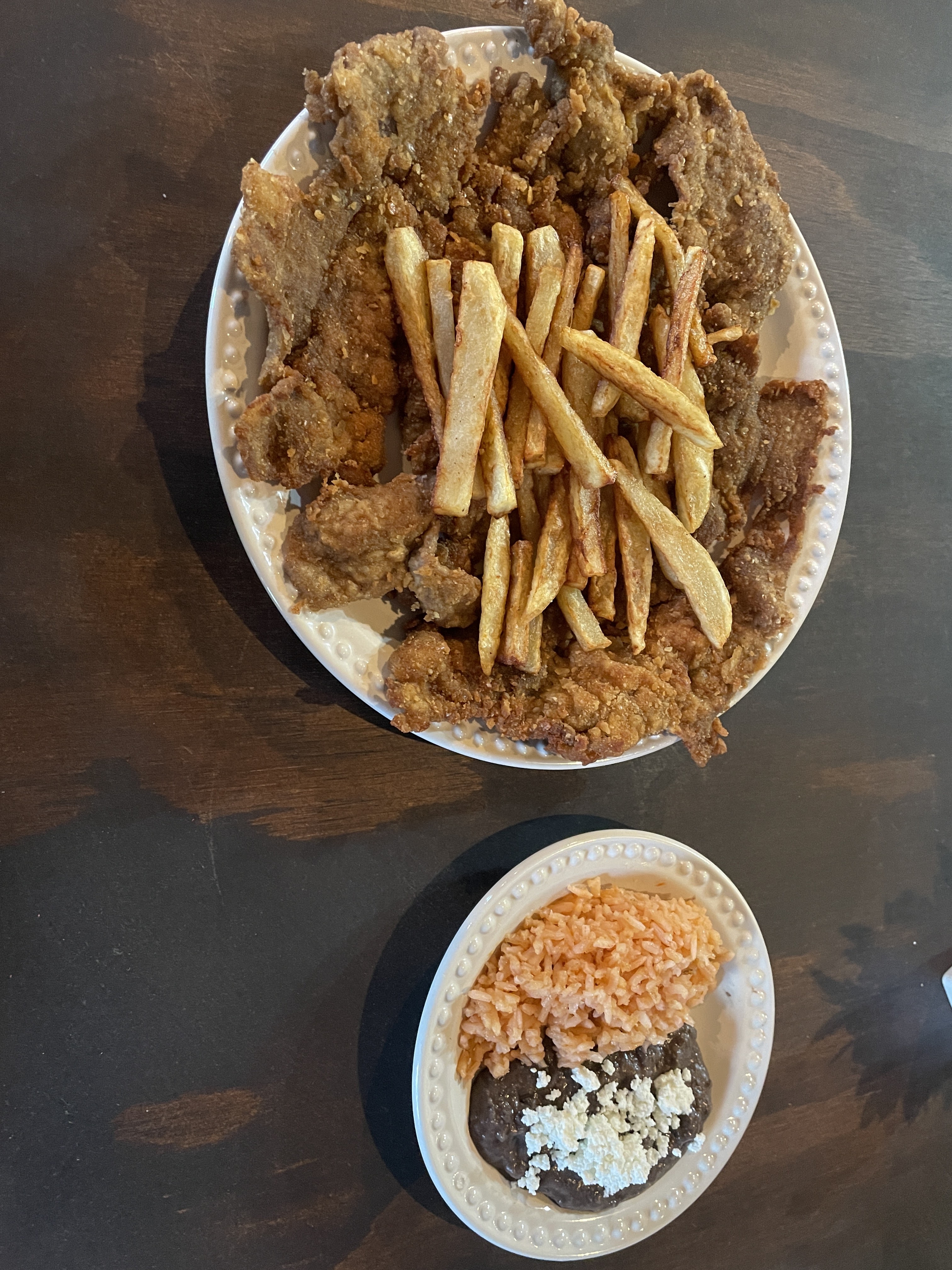 Leticia Restaurante image 2