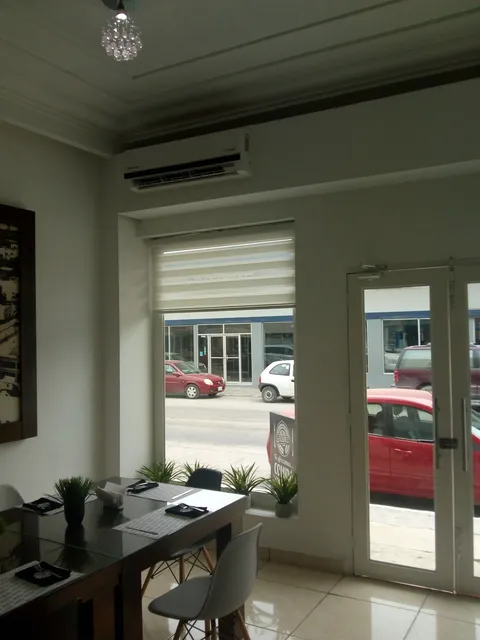 Naola image 3