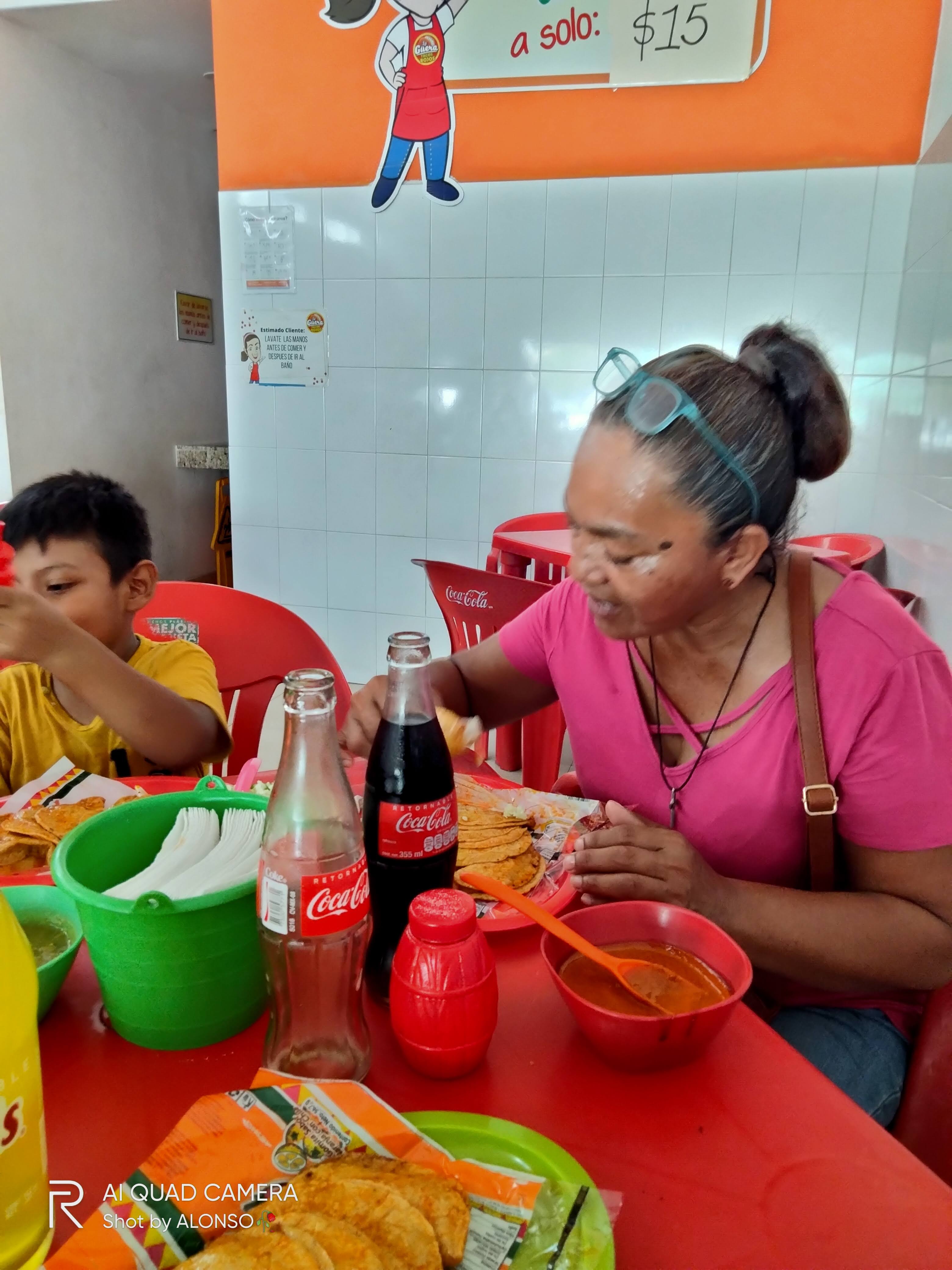 "La Guera" Tacos Rojos image 5