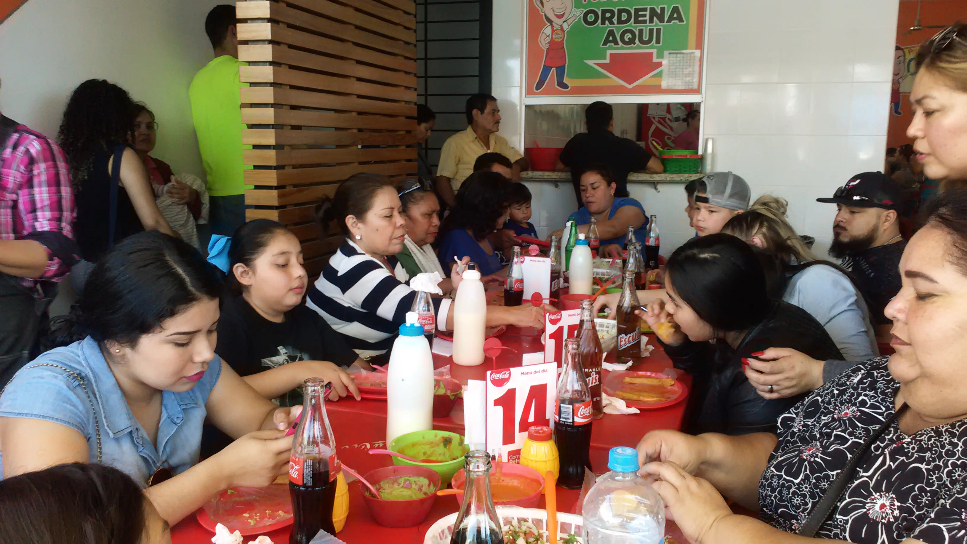 "La Guera" Tacos Rojos image 10