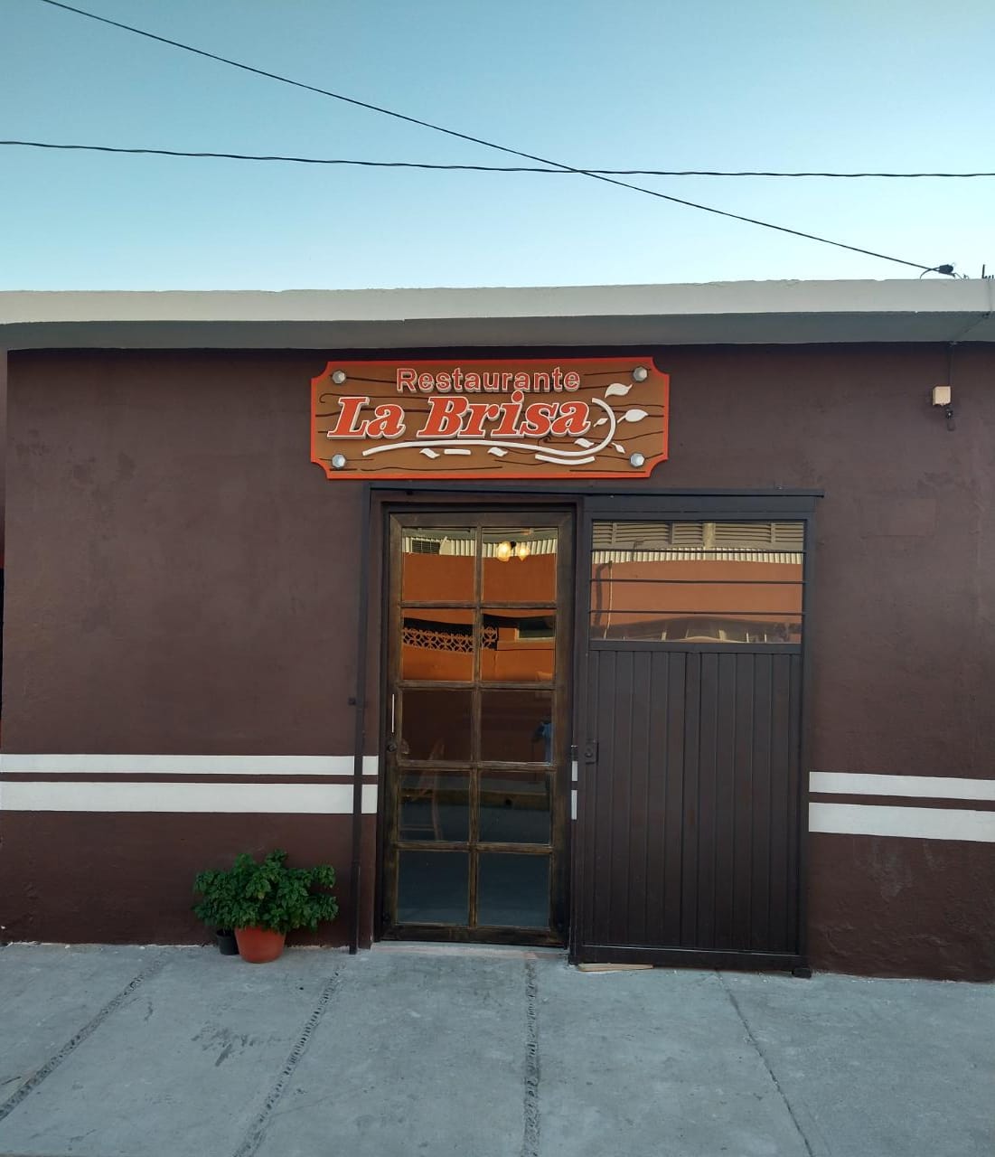 Restaurante La Brisa image 1