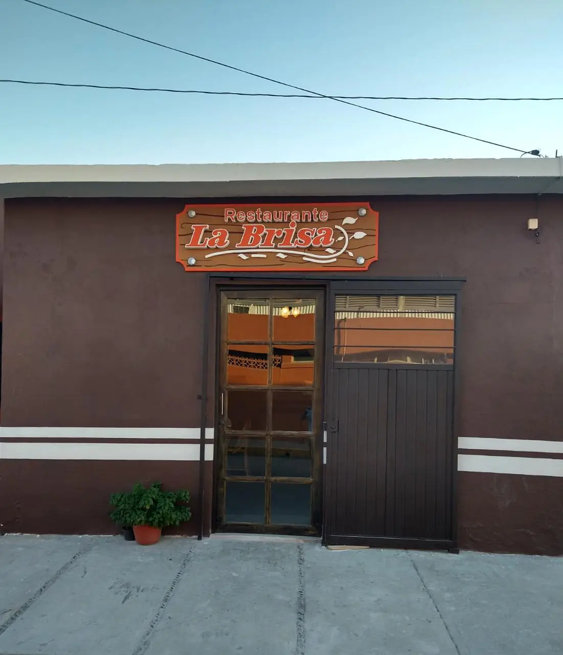 Restaurante La Brisa image 1