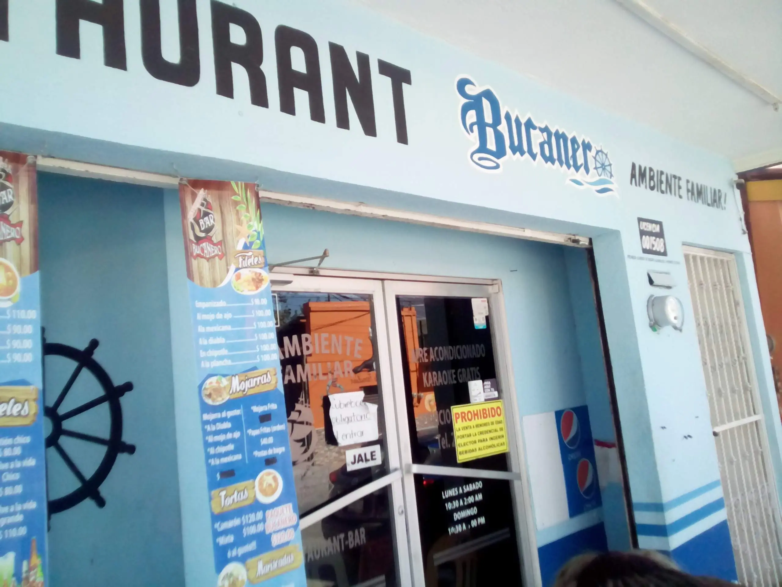 El Bucanero image 10