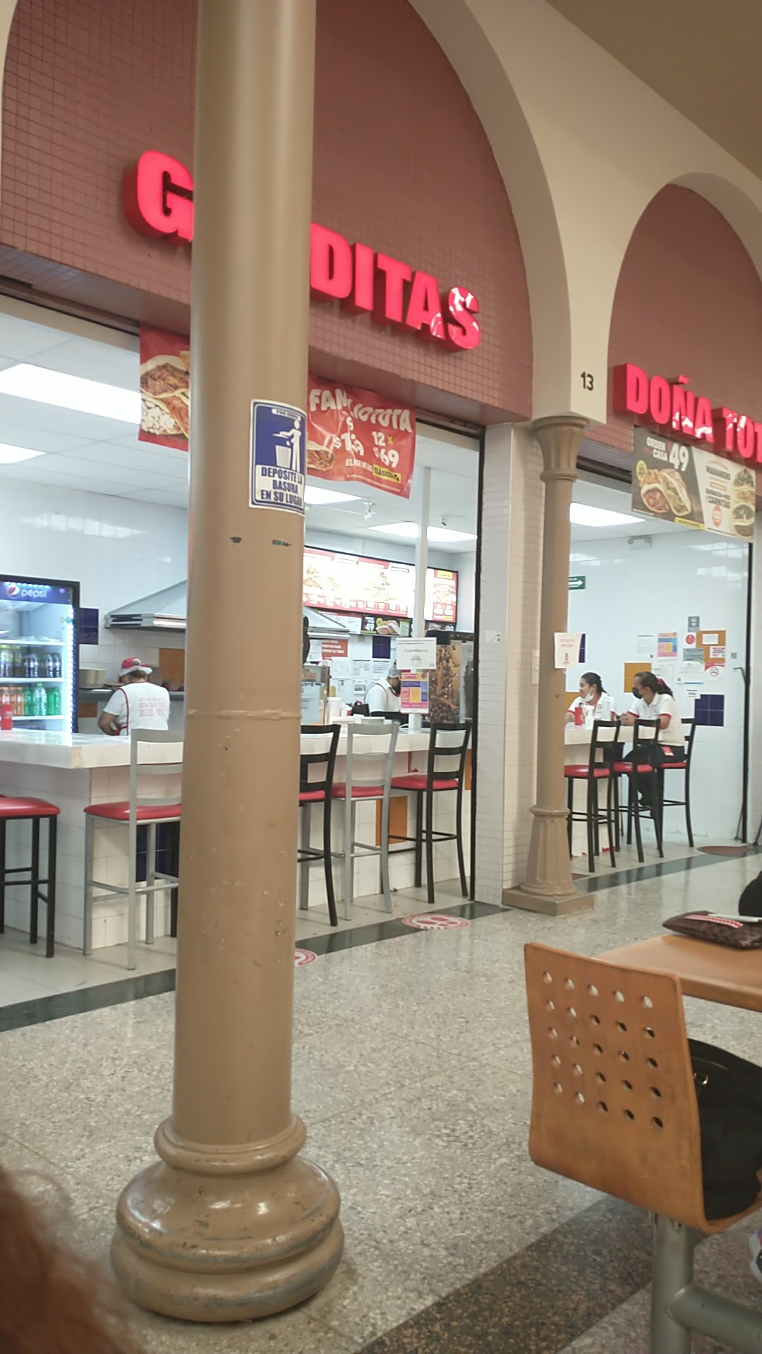 Doña Tota Mante image 10