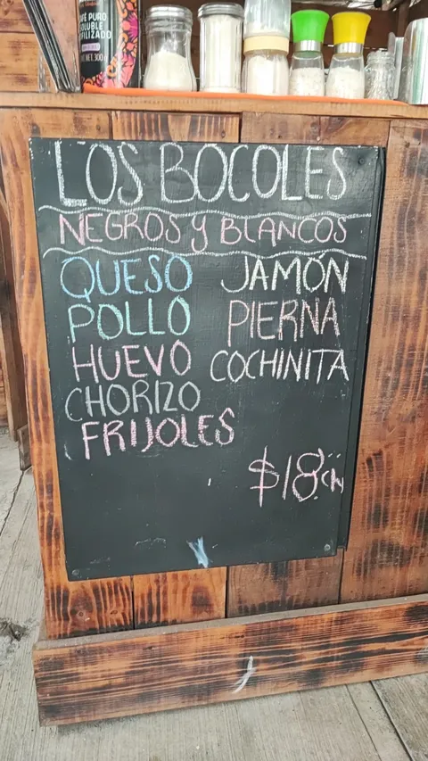 RESTAURANTE LOS BOCOLES image 8