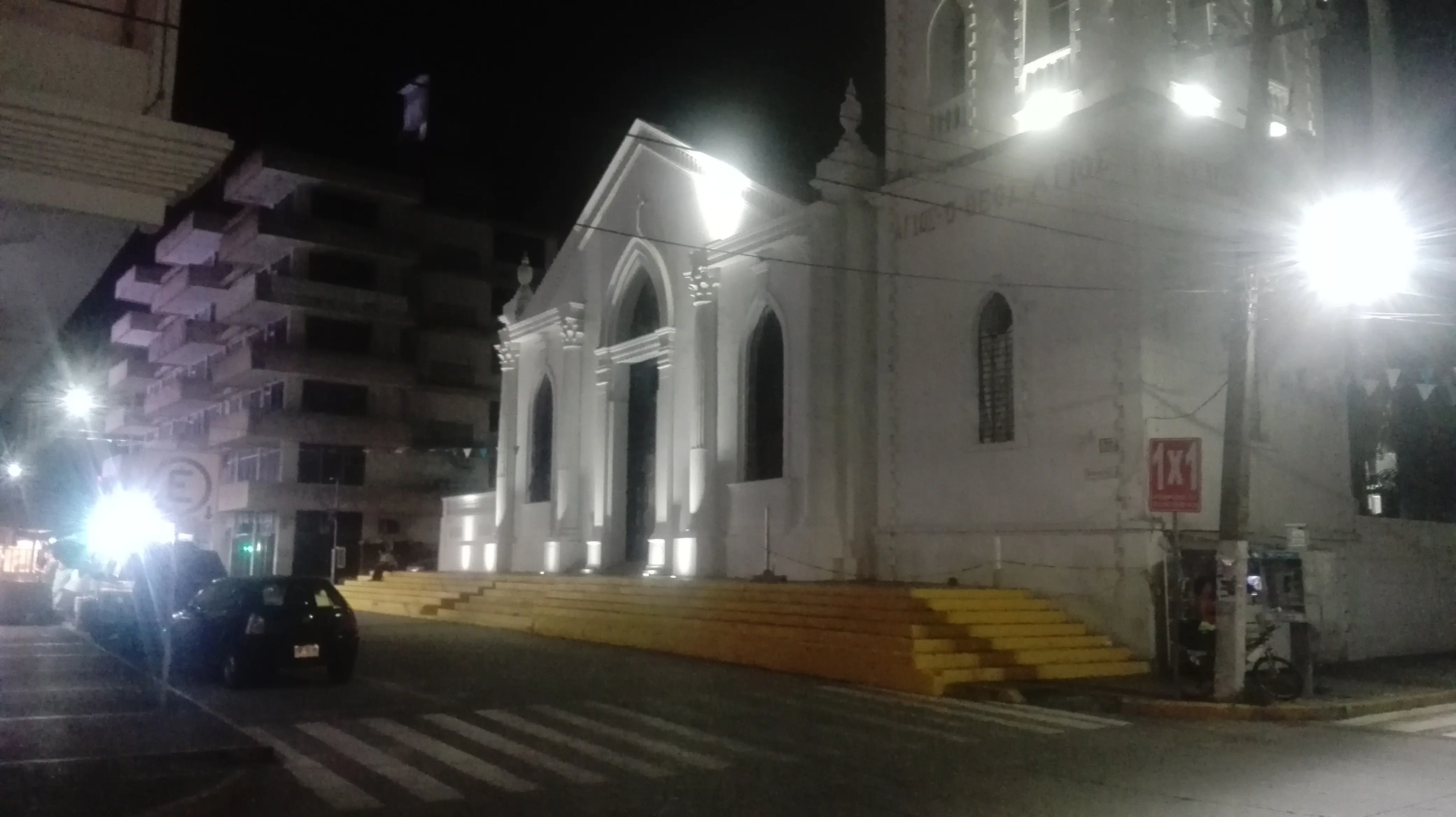 La catedral image 9