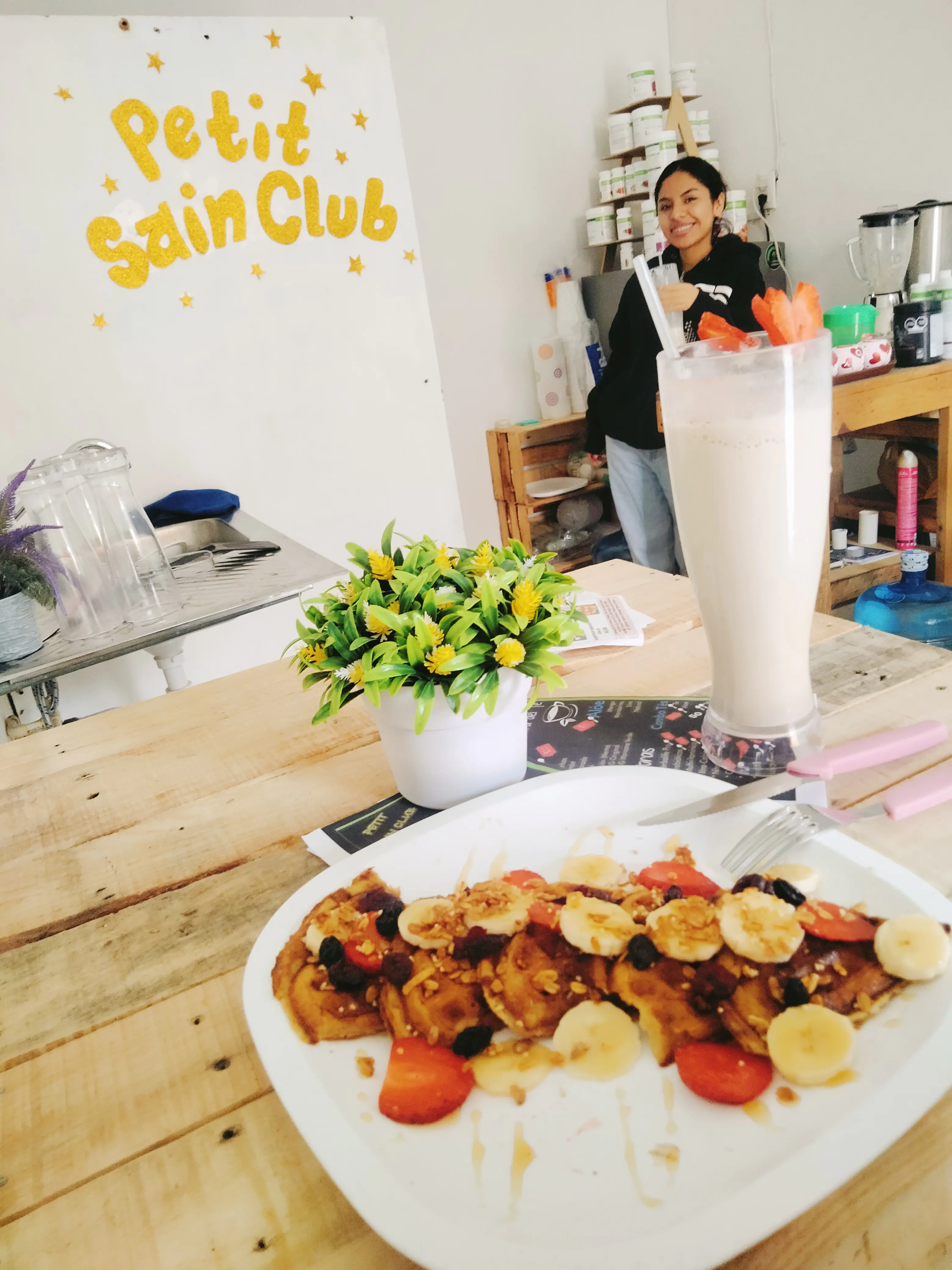 PETIT SAIN CLUB image 2