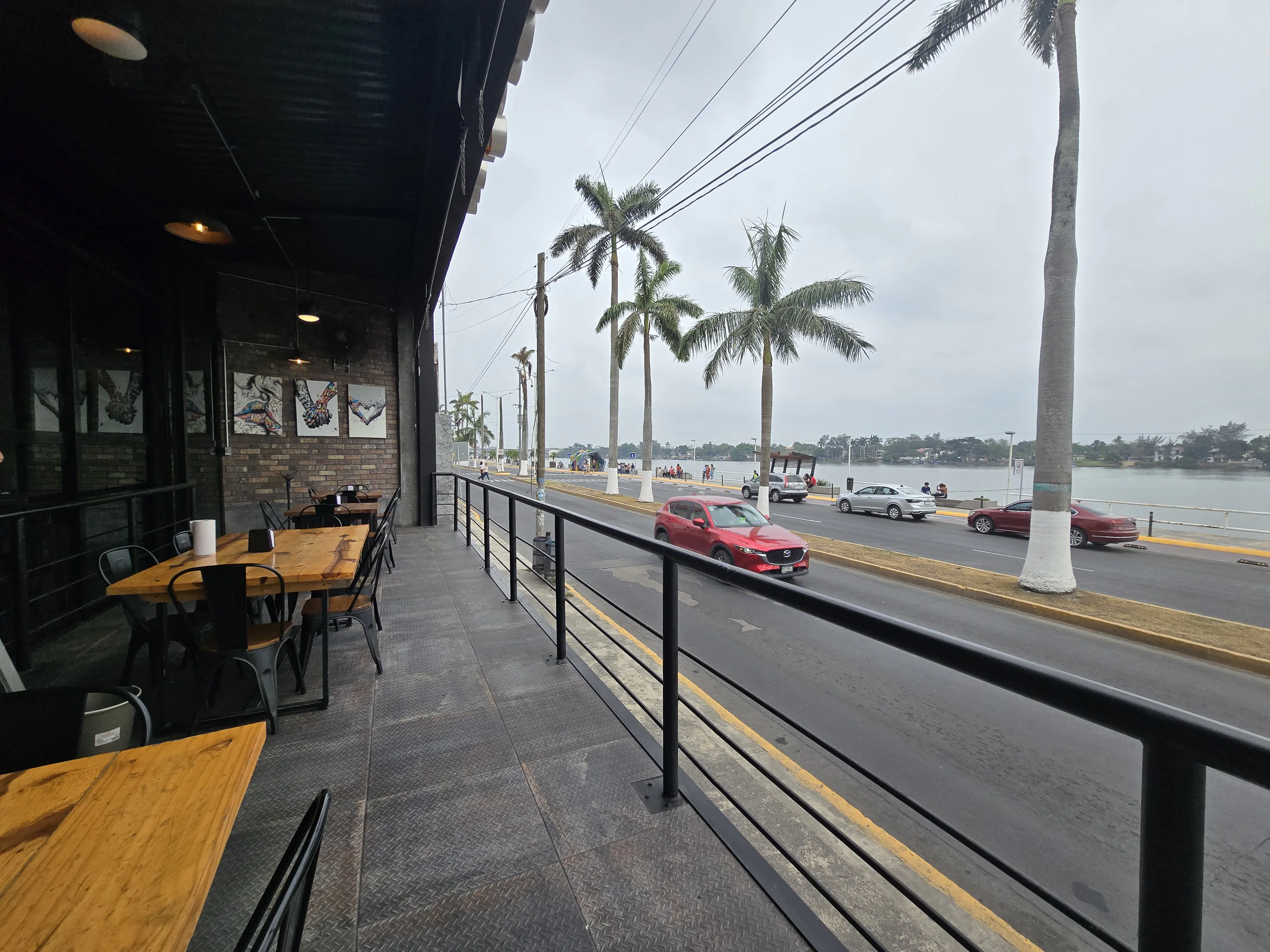 La Morsa Grill image 5