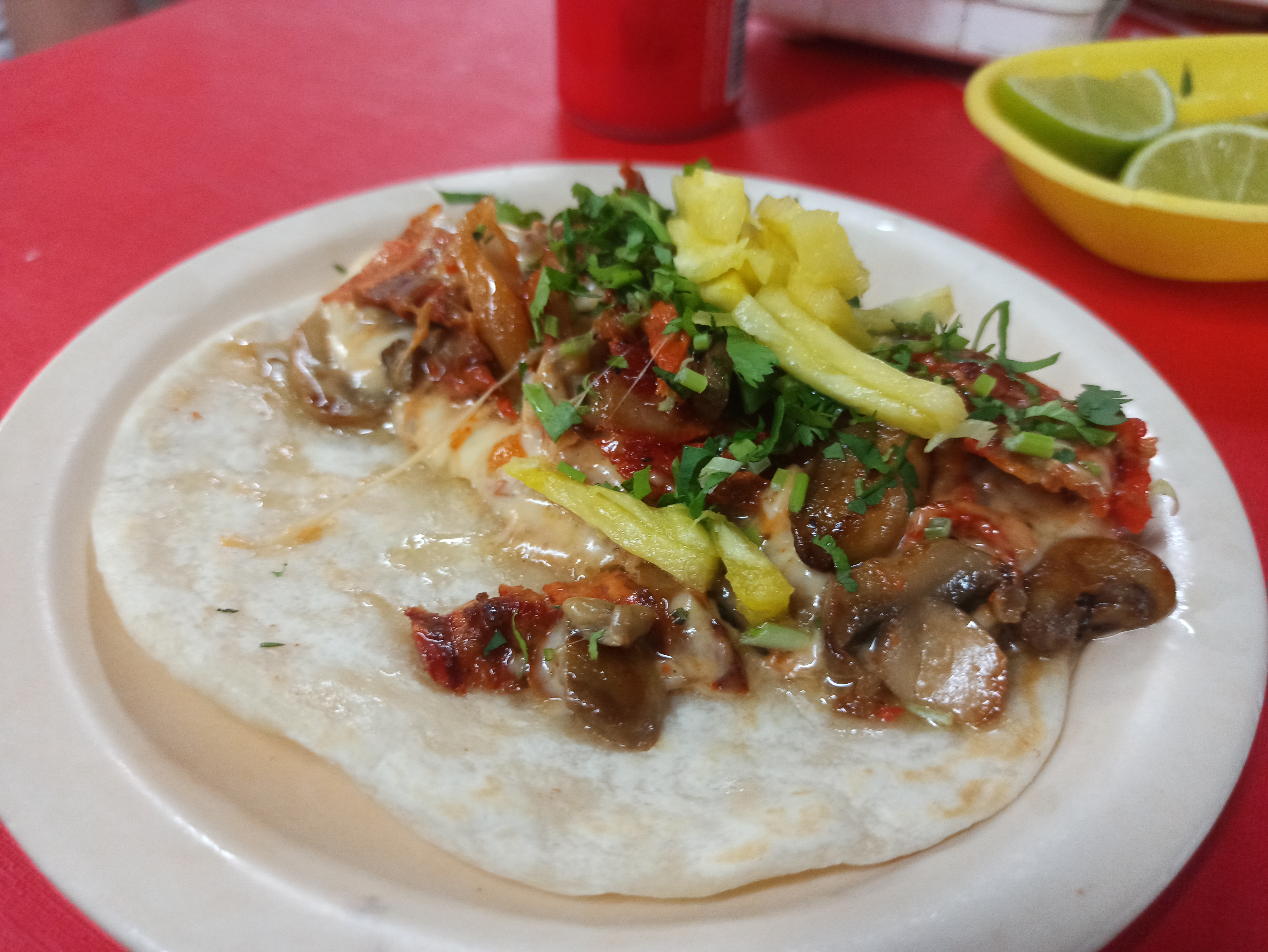 Taquería 2 amigos image 6