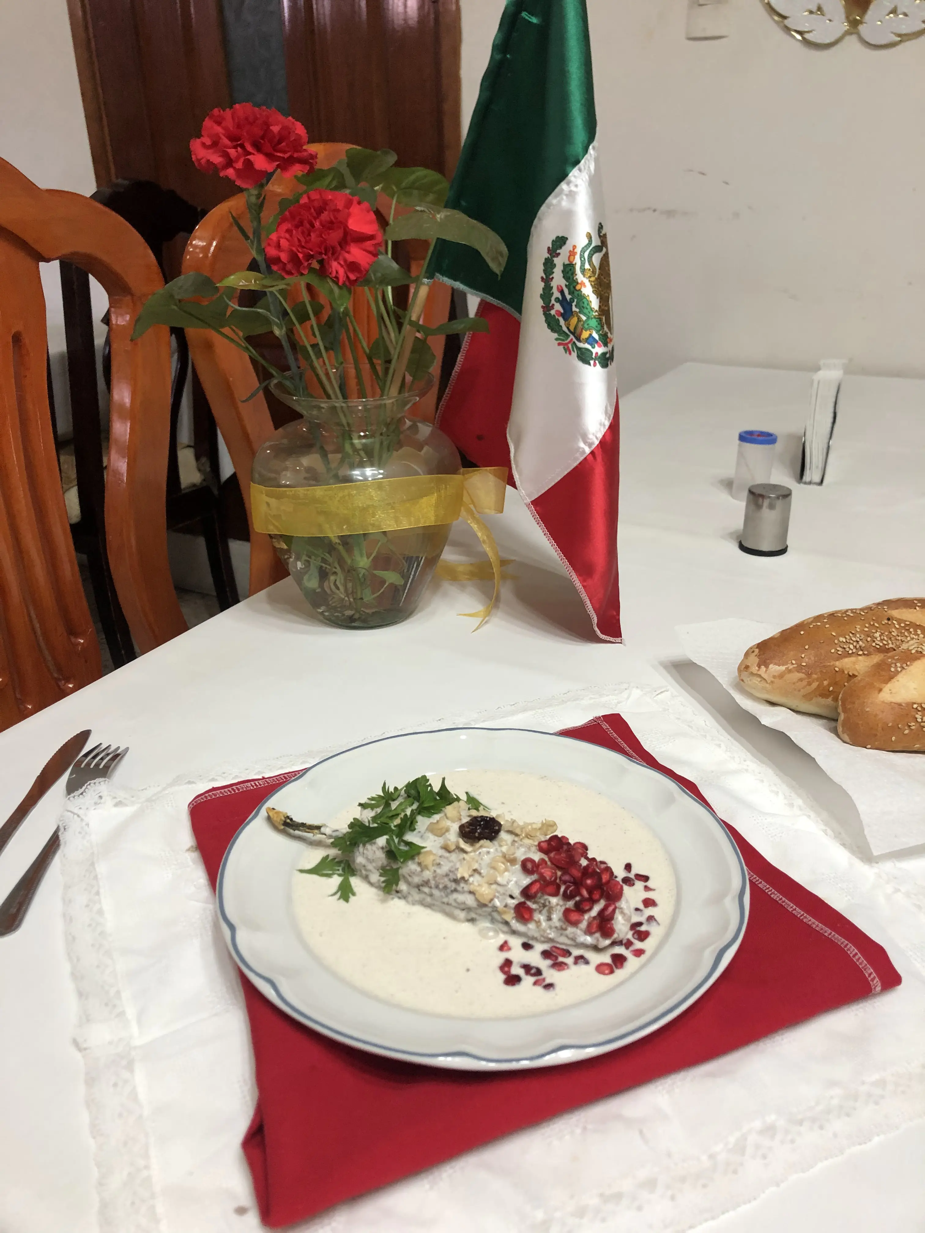 Tierra Santa Restaurante Bar (Chiles en nogada Santa Anita) image 6