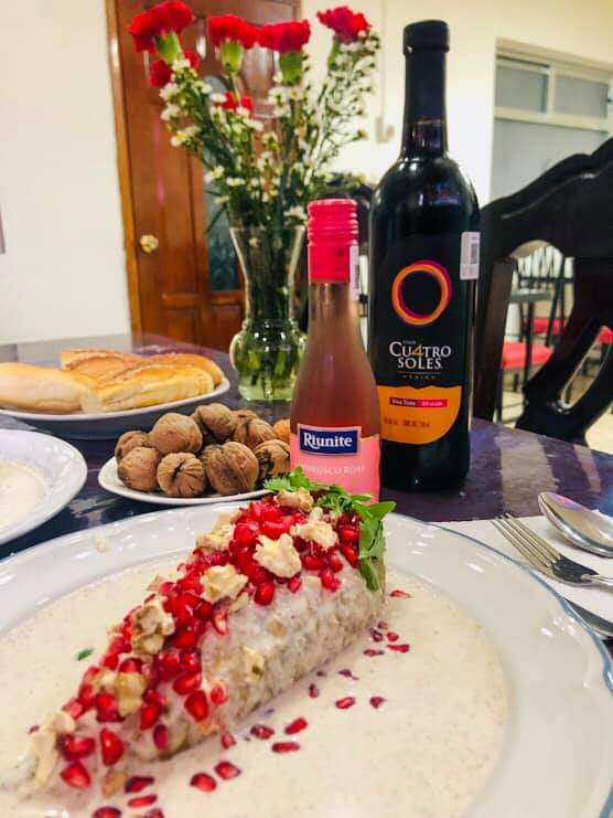 Tierra Santa Restaurante Bar (Chiles en nogada Santa Anita) image 8