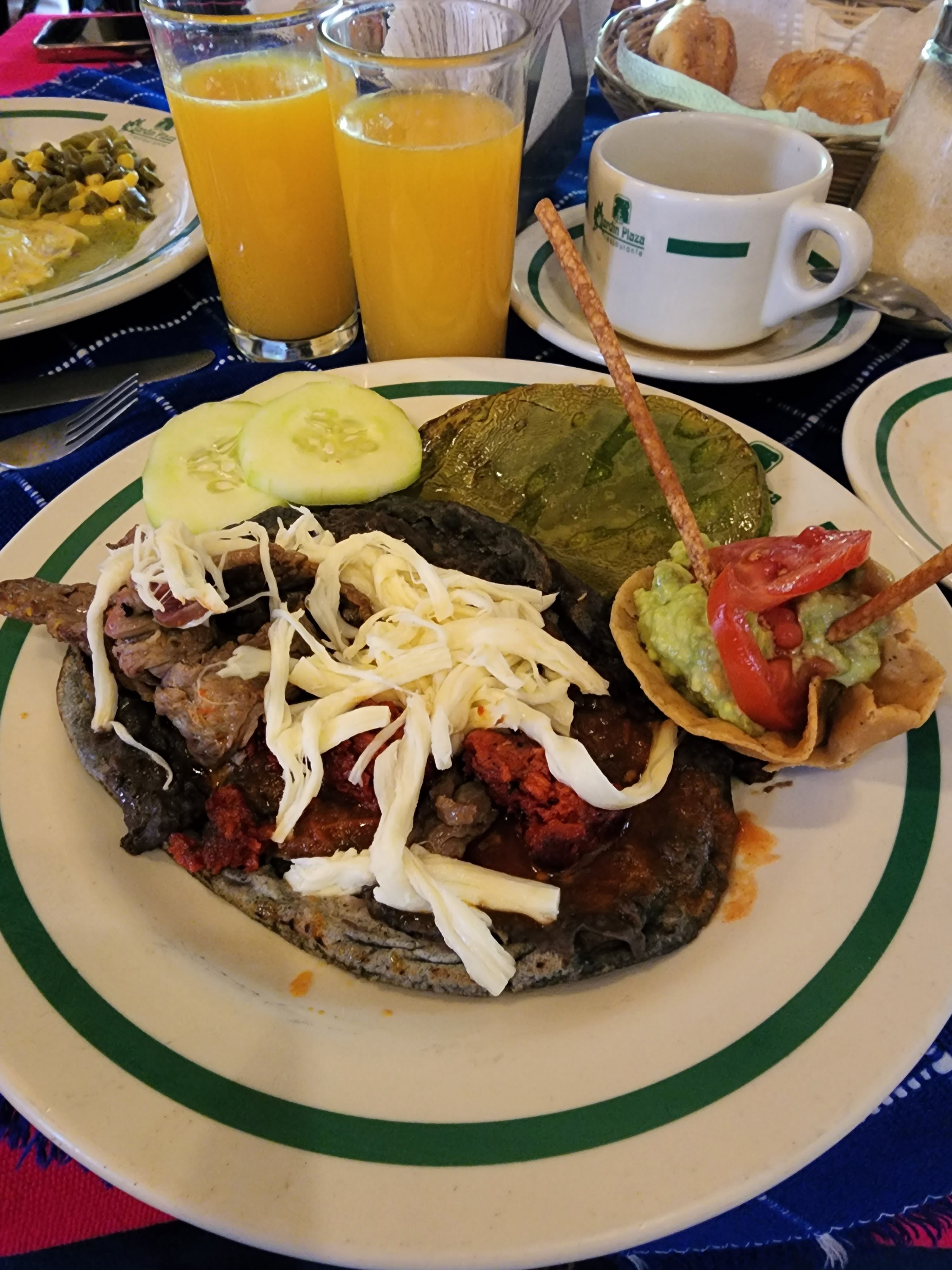 Jardín Plaza Restaurante image 9