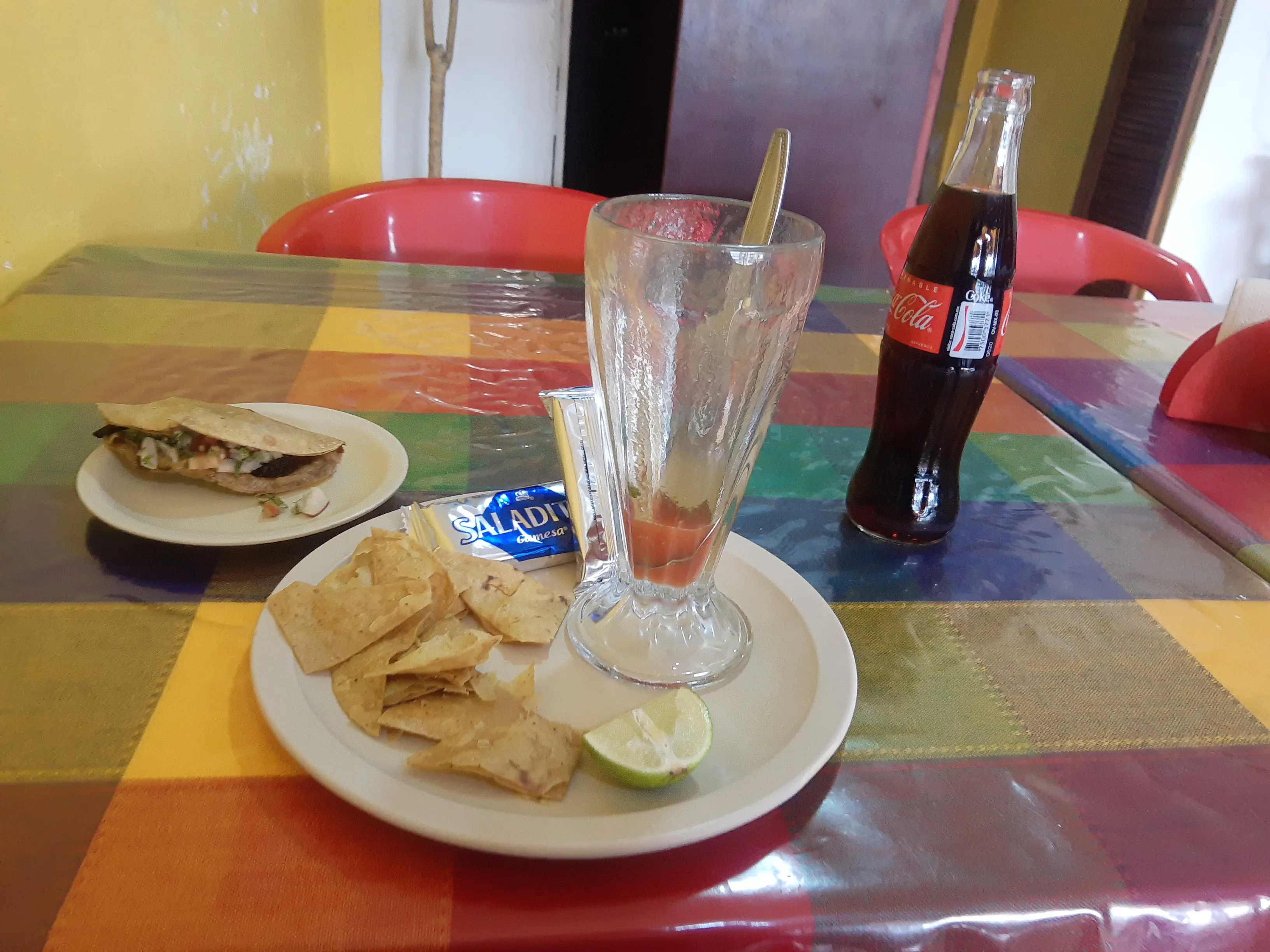 Pescados y Mariscos Mike's image 2