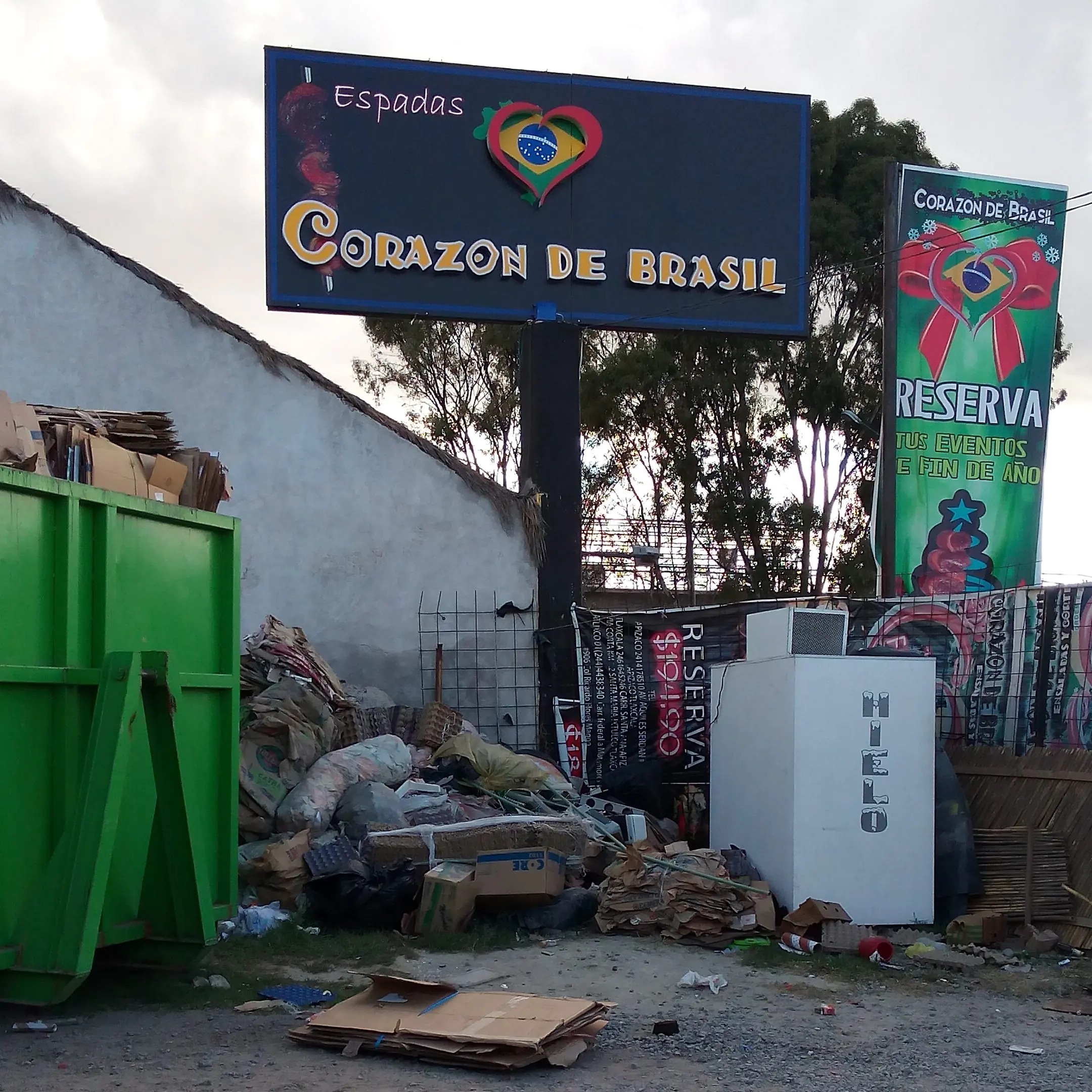 Corazón de Brasil Espadas image 1