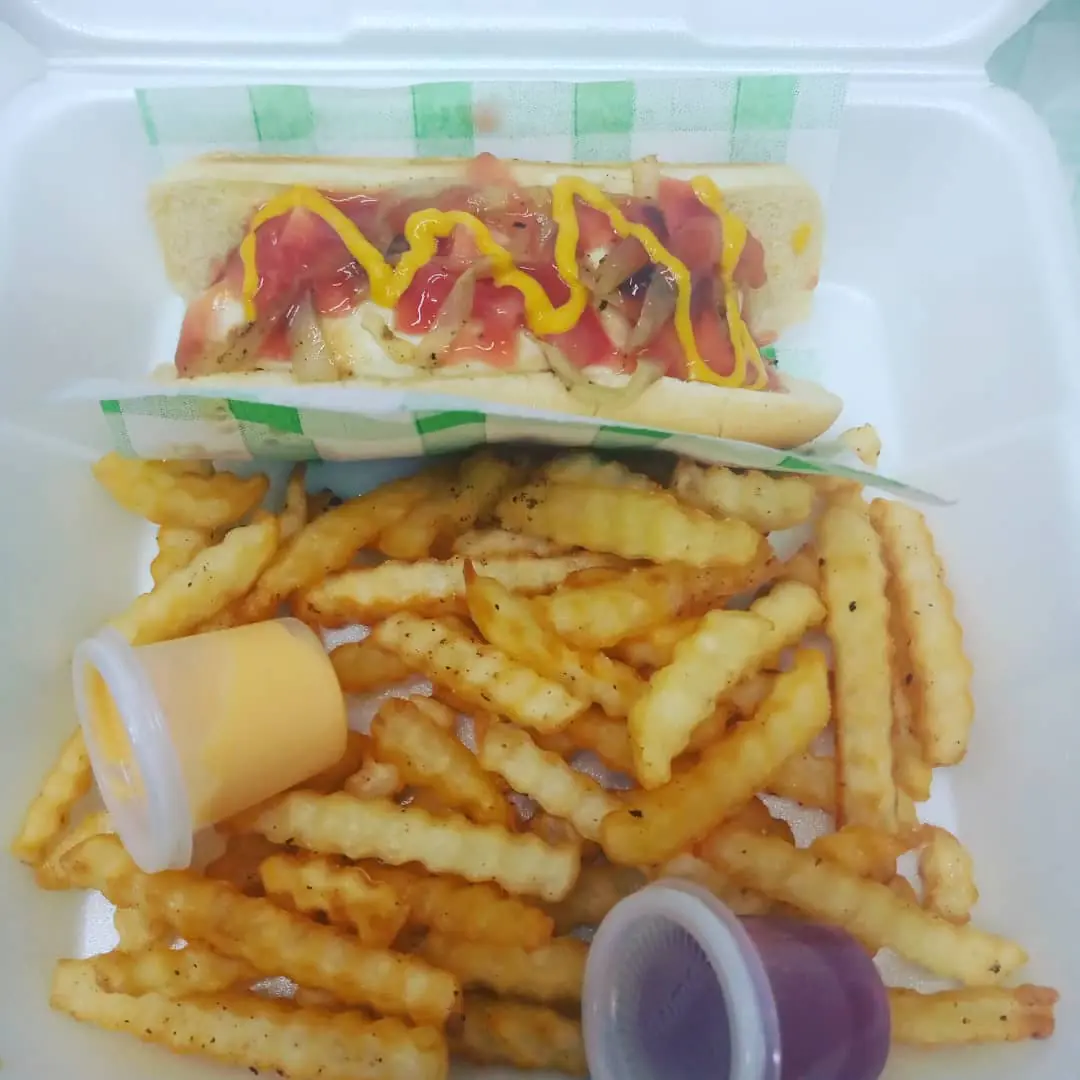 Valentino's Burger image 2