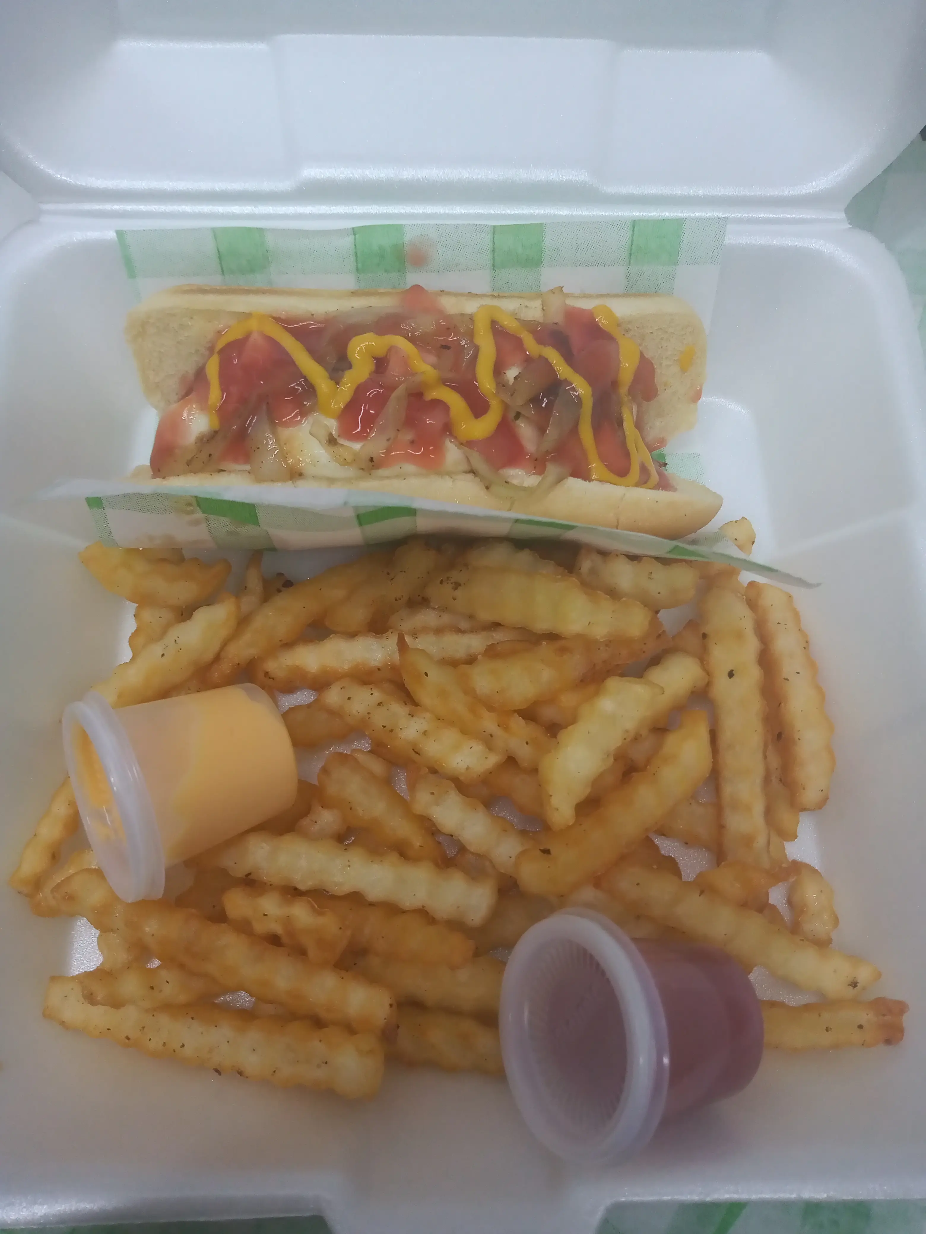 Valentino's Burger image 7