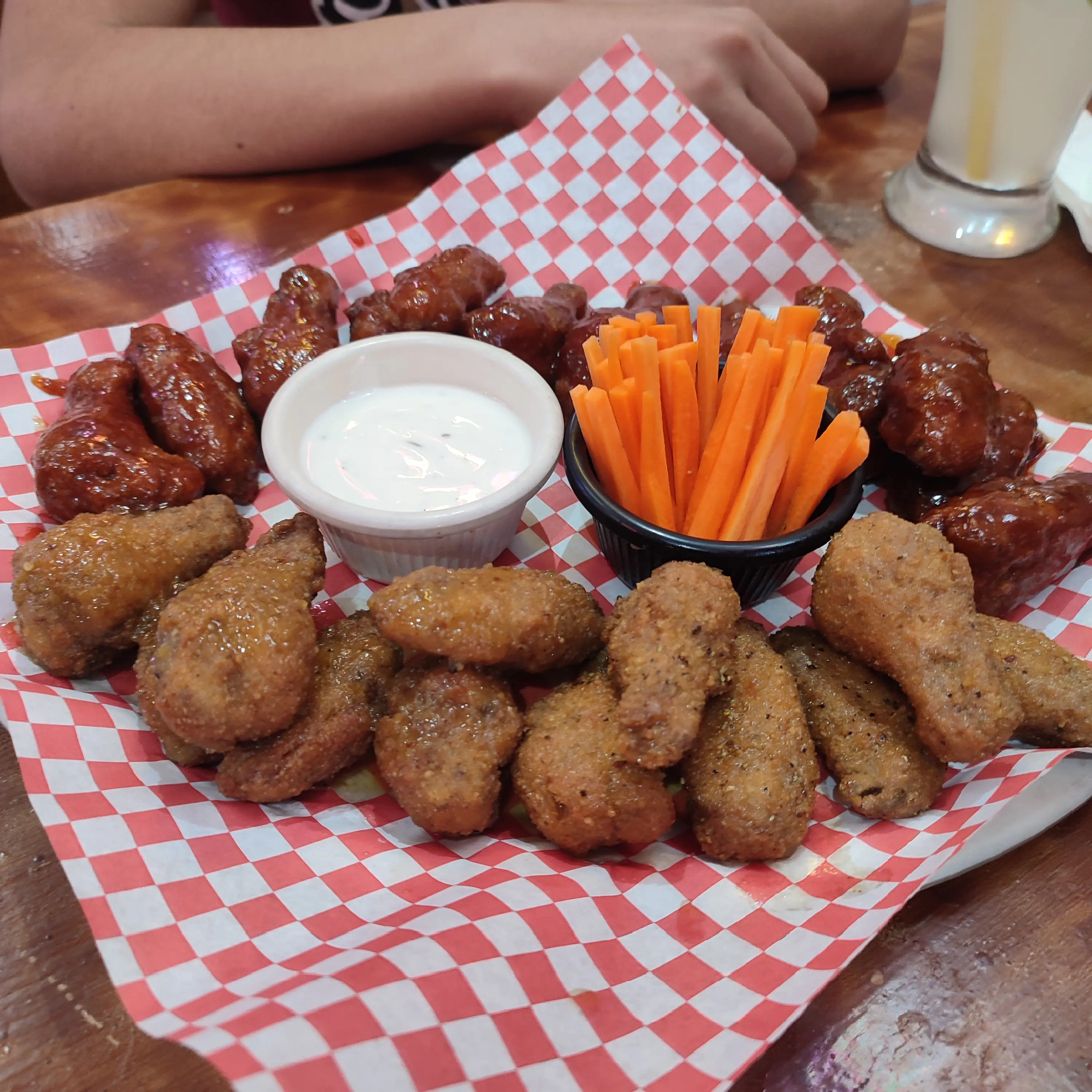 Sweet & Spicy Wings image 6