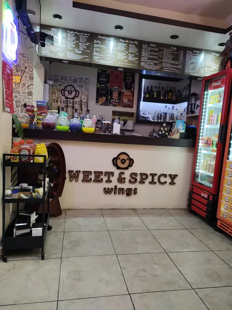 Sweet & Spicy Wings image 8