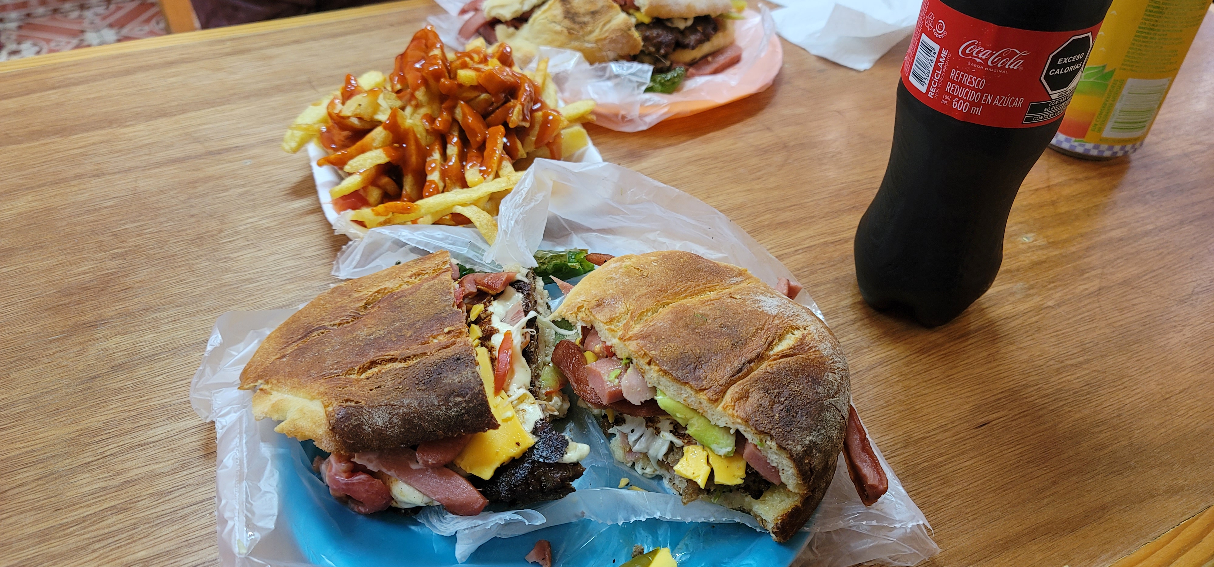 MERAS BURGUER image 1