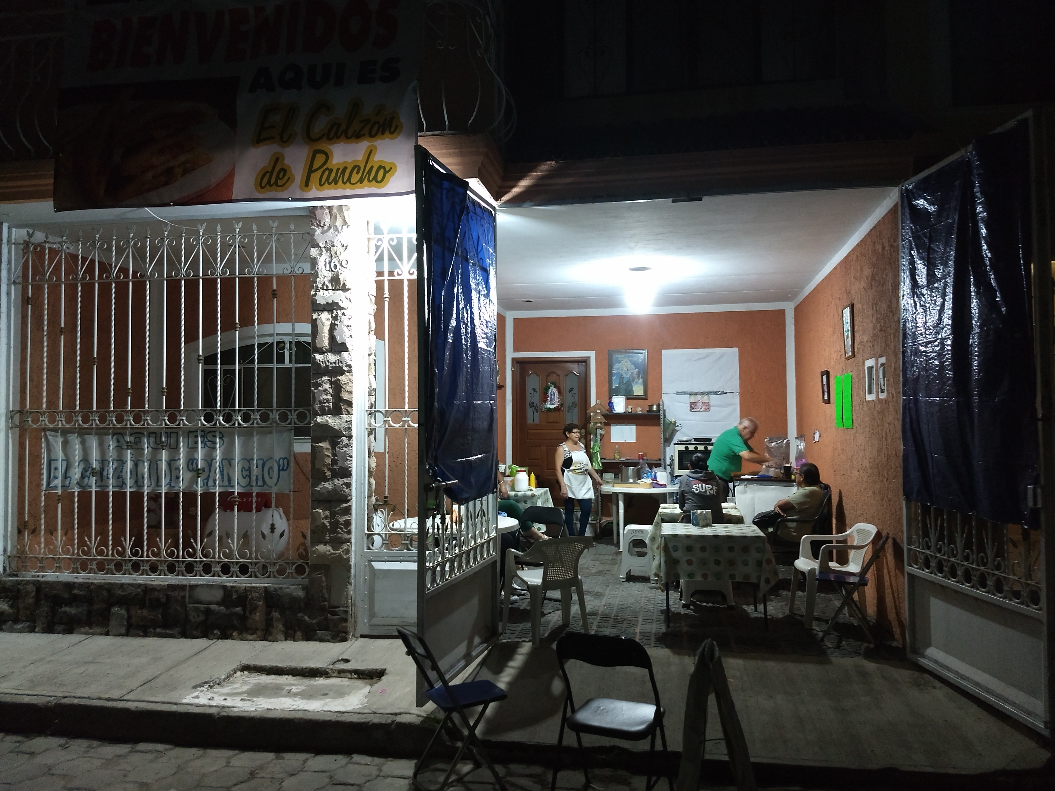 Calzones De Pancho image 1