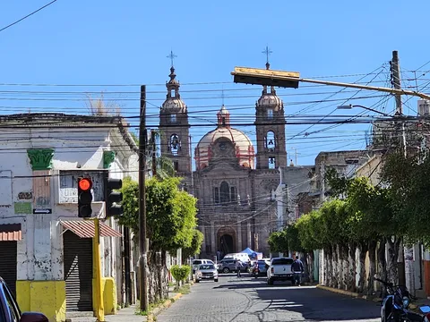 BIRRIA CARLOS REYES image 8