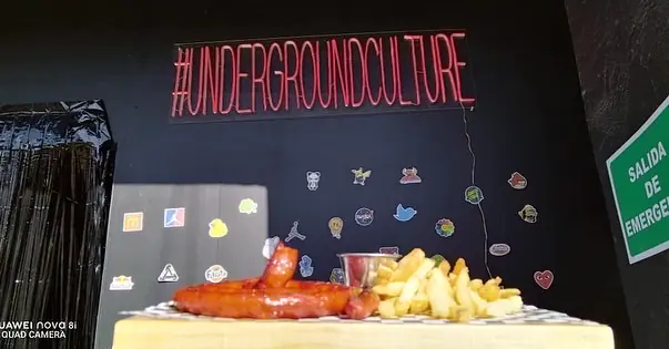 Loop studio bar image 2