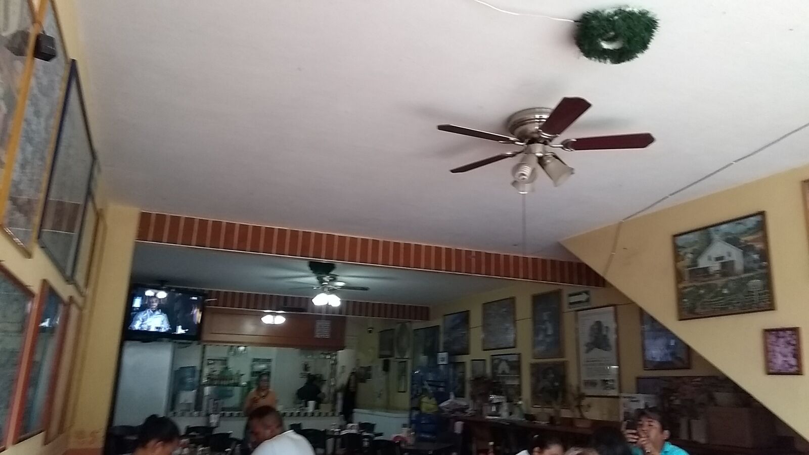 Mariscos magallon image 4
