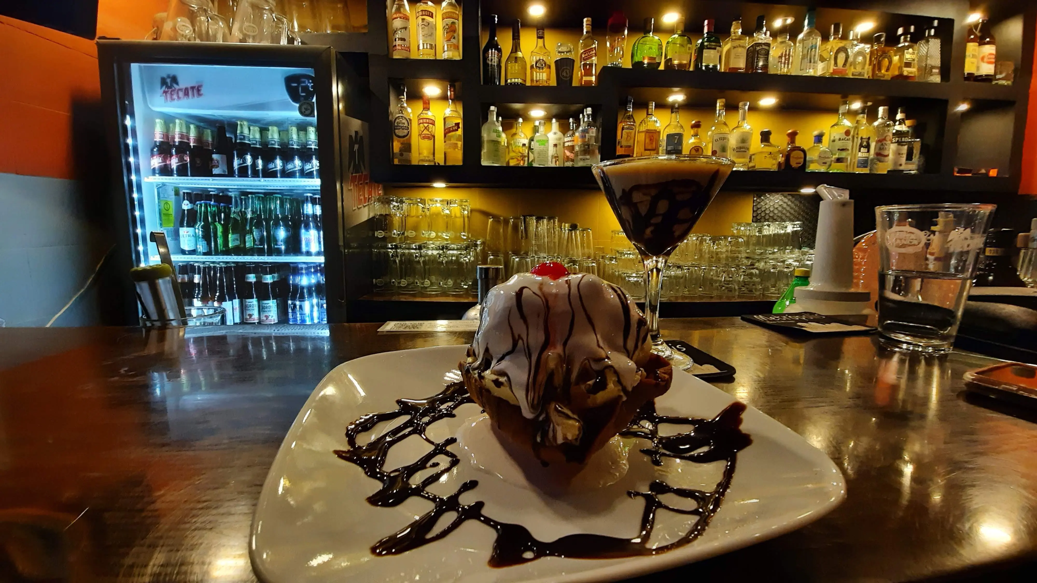 Metropolis Beer & Wings image 8