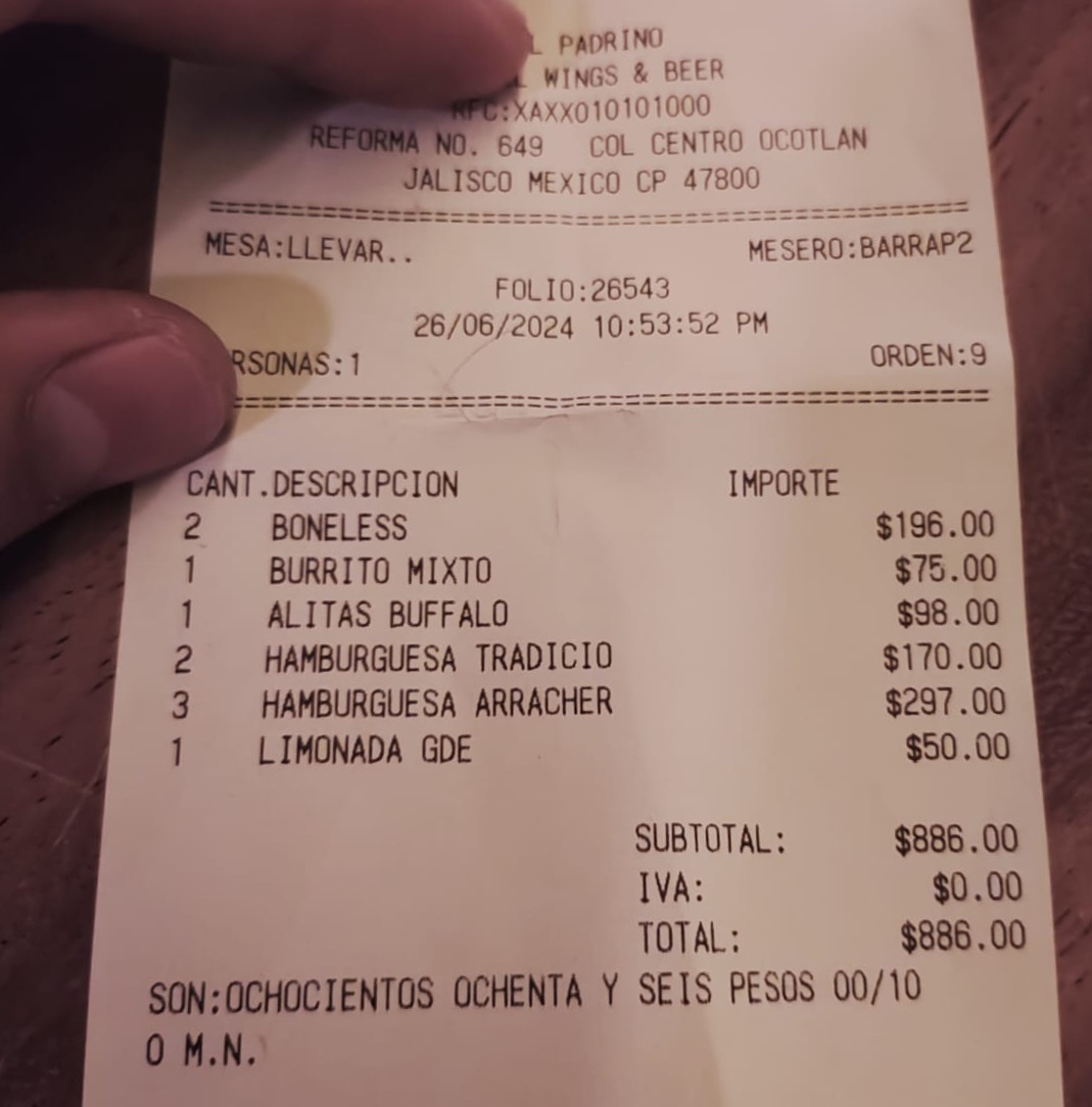 El padrino grill wings & beer image 6