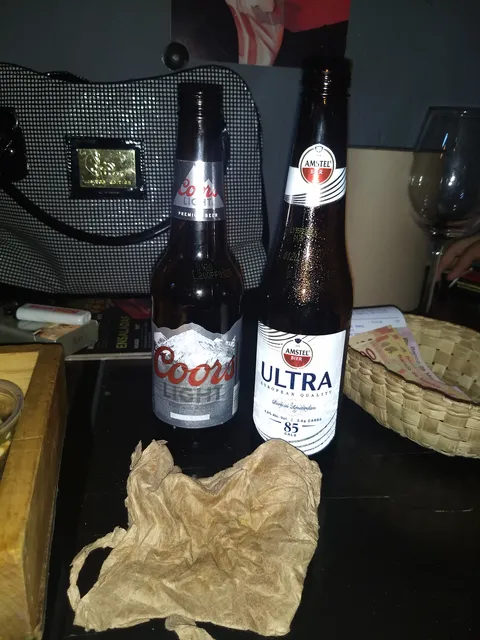 El padrino grill wings & beer image 8