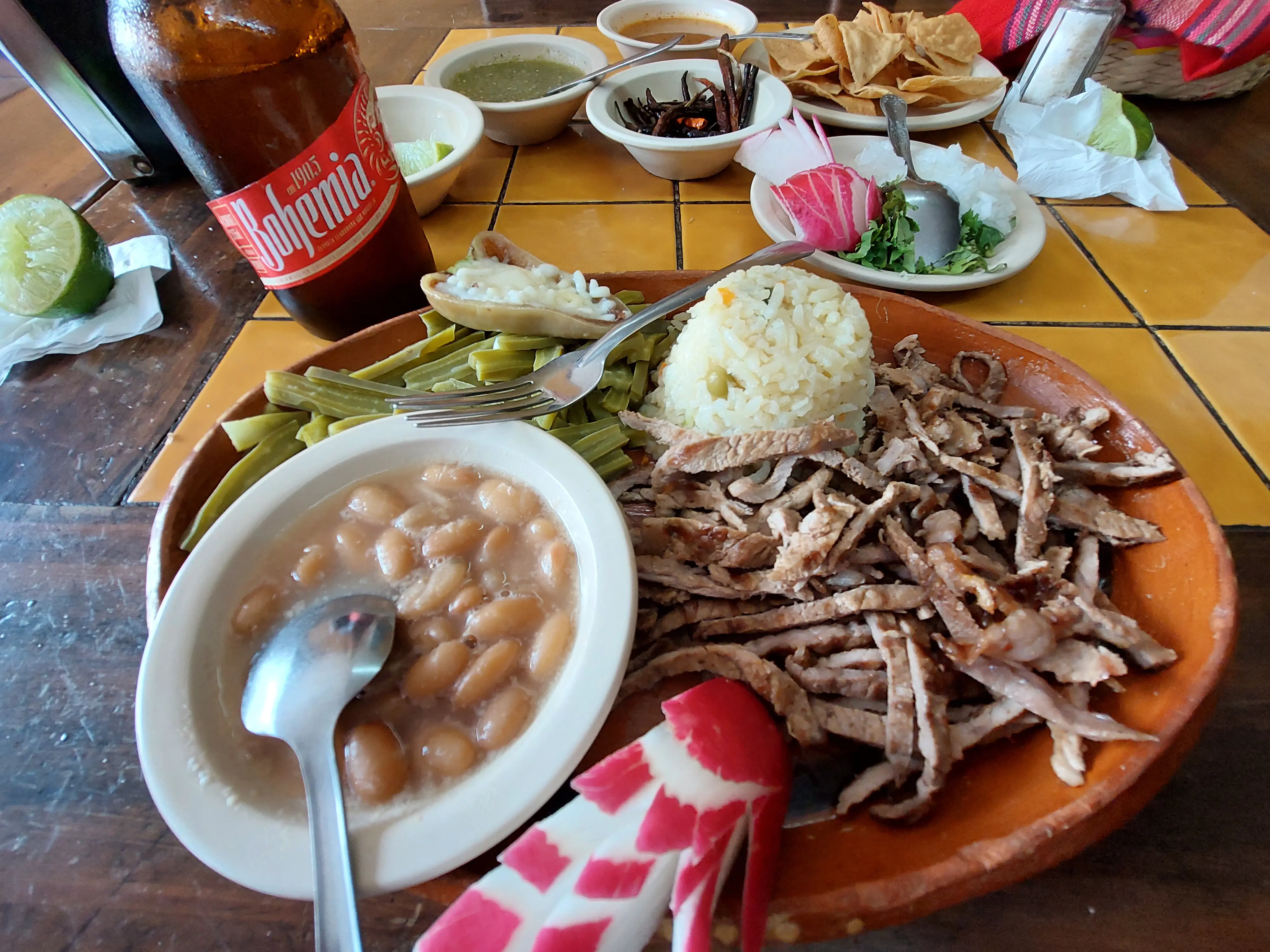 Restaurante La Piedad, Carnes asadas y en su jugo image 2