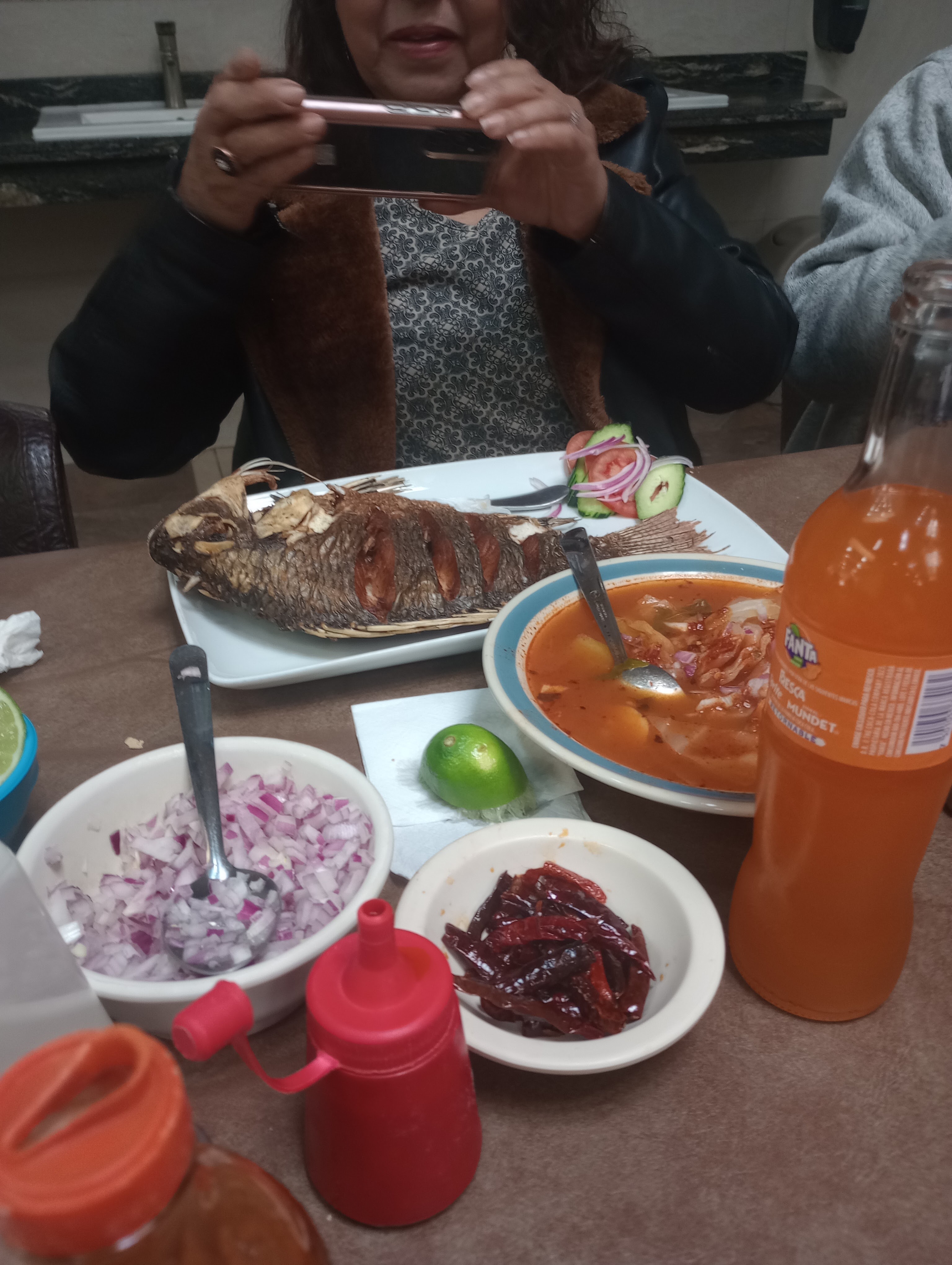 Restaurante Caldos y Mariscos " El chino" image 9