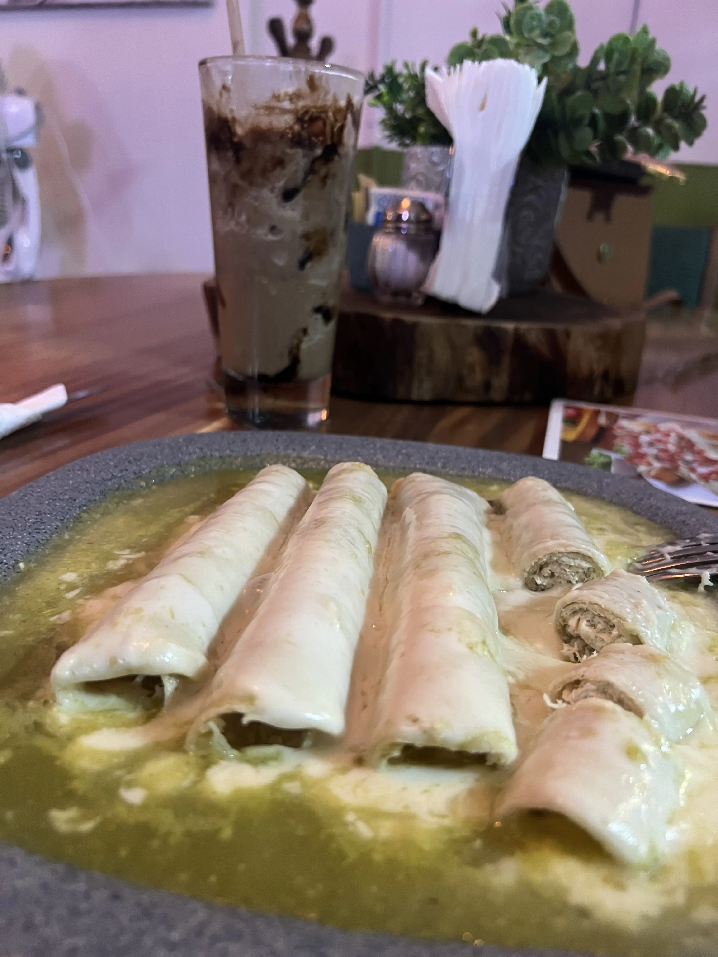 Oso Despierto image 6